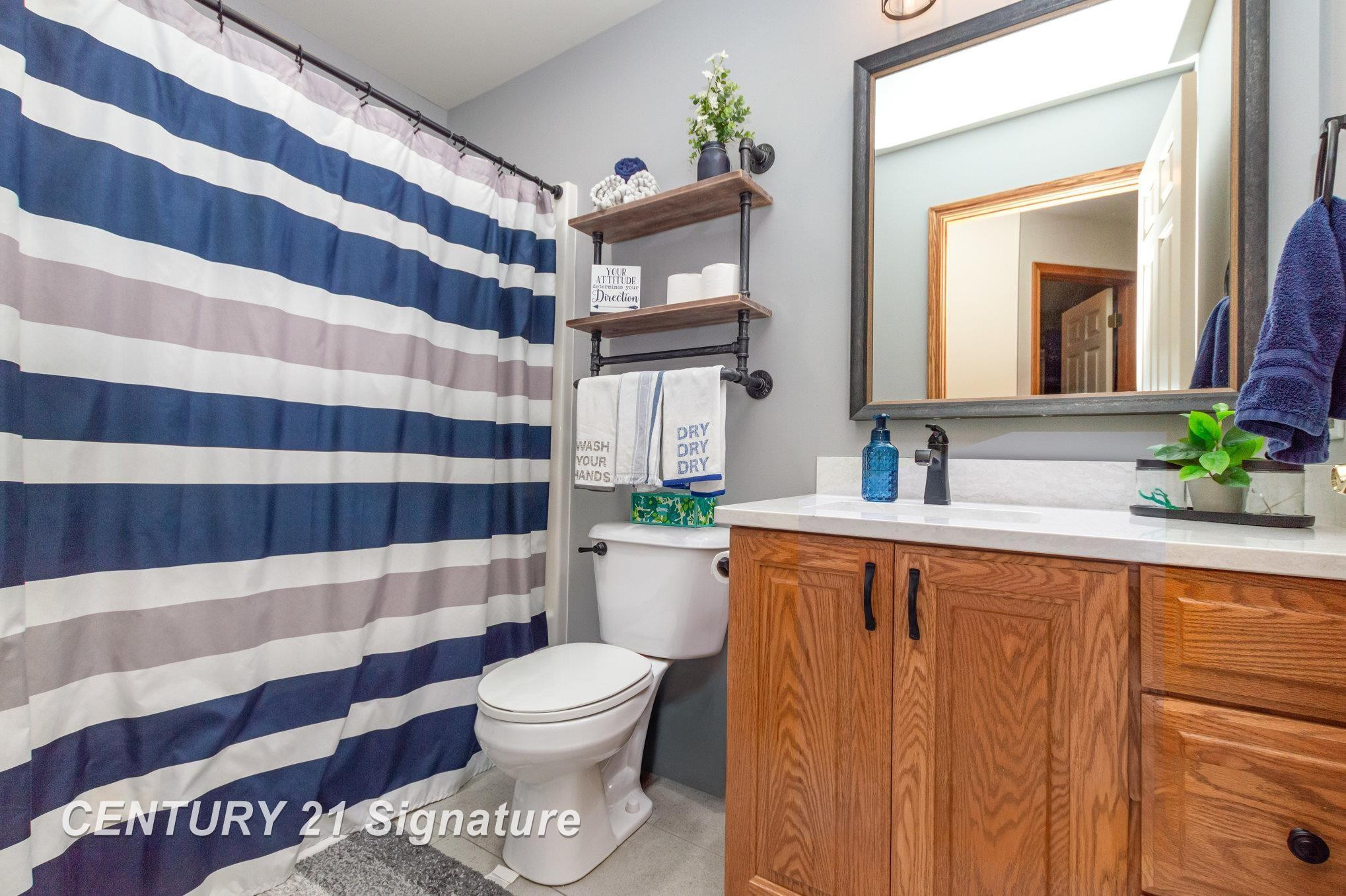 7724 Hillbridge Drive, Freeland, MI 48623 — Photo 29
