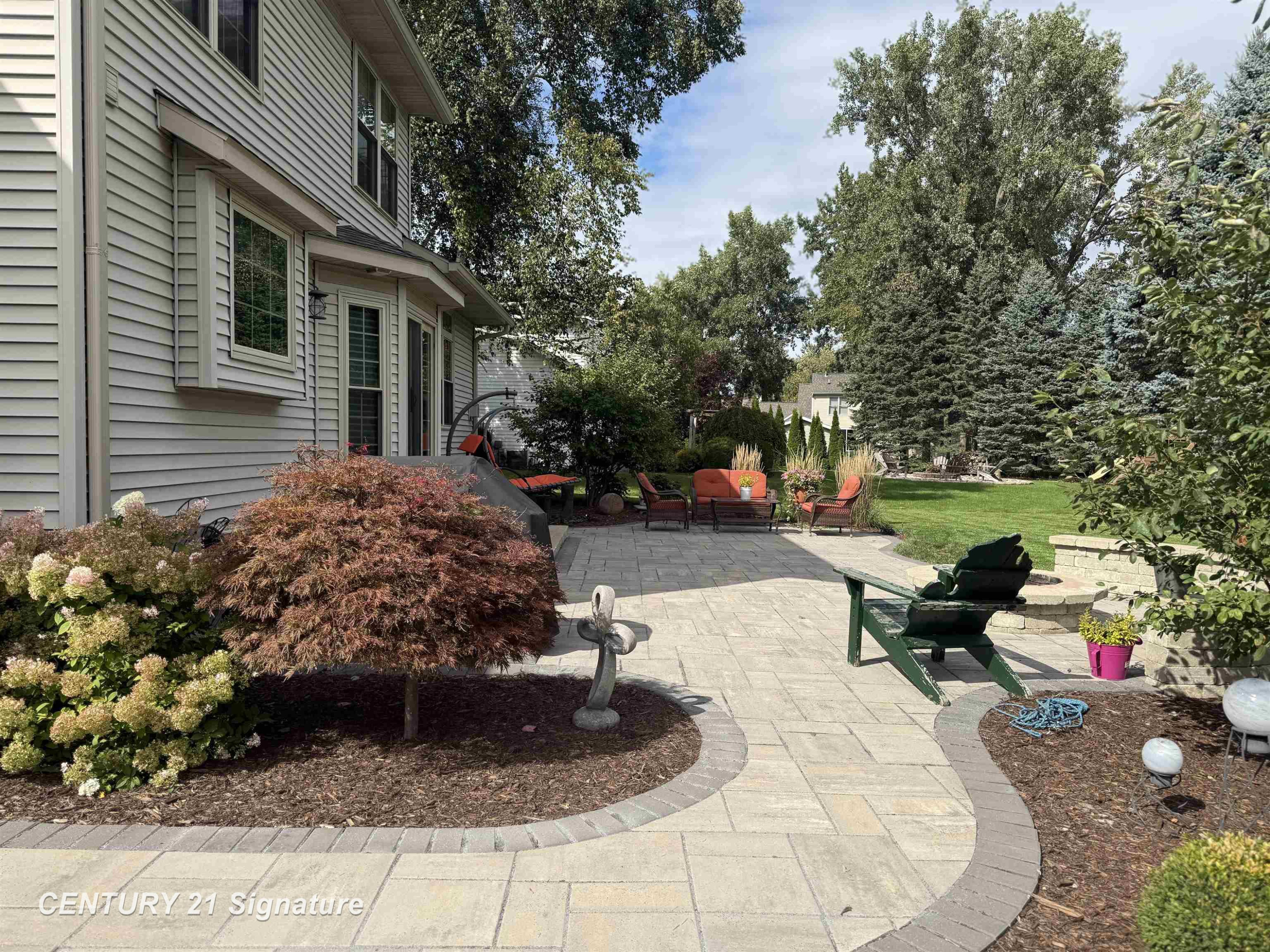 7724 Hillbridge Drive, Freeland, MI 48623 — Photo 37