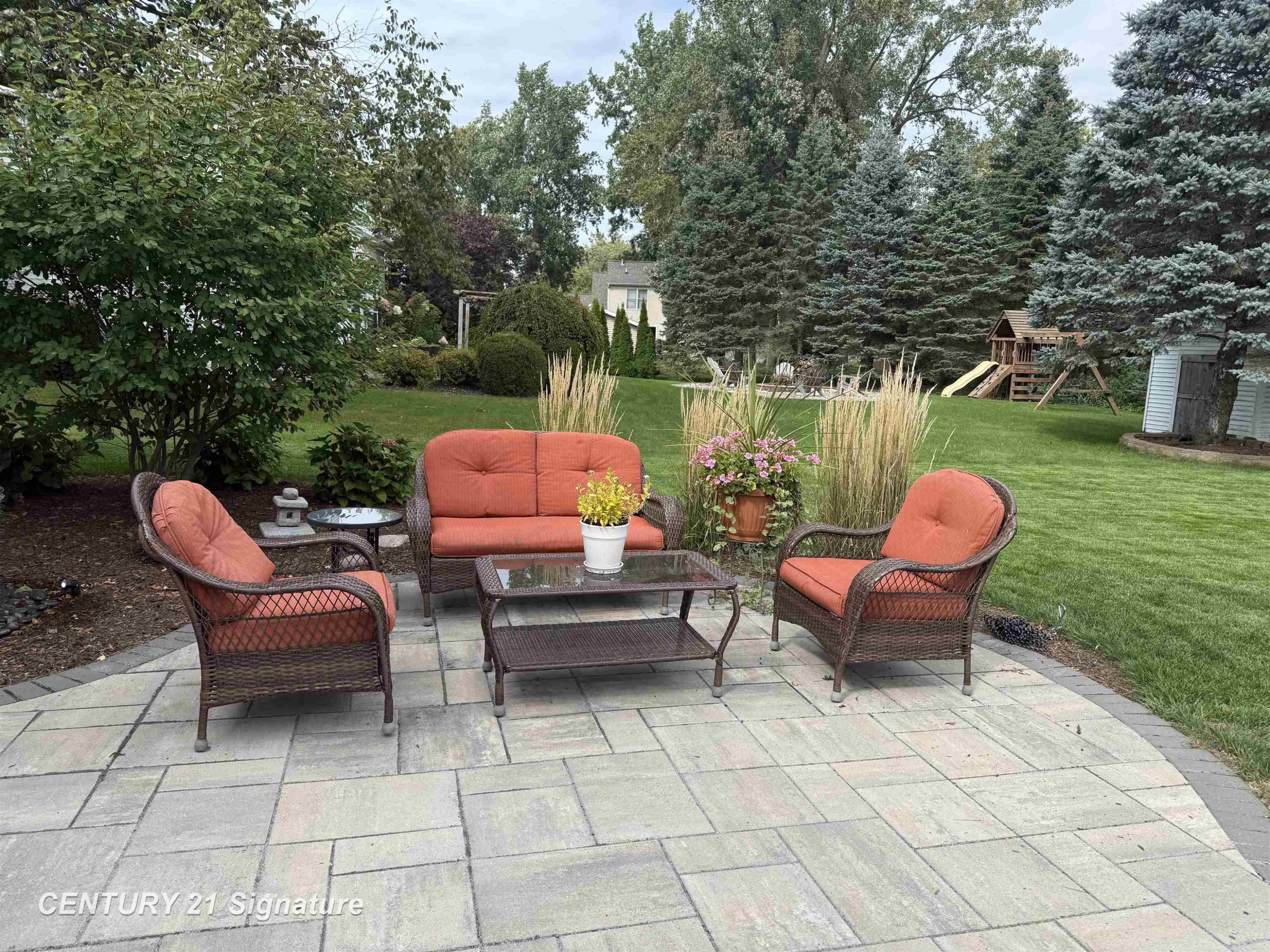 7724 Hillbridge Drive, Freeland, MI 48623 — Photo 41
