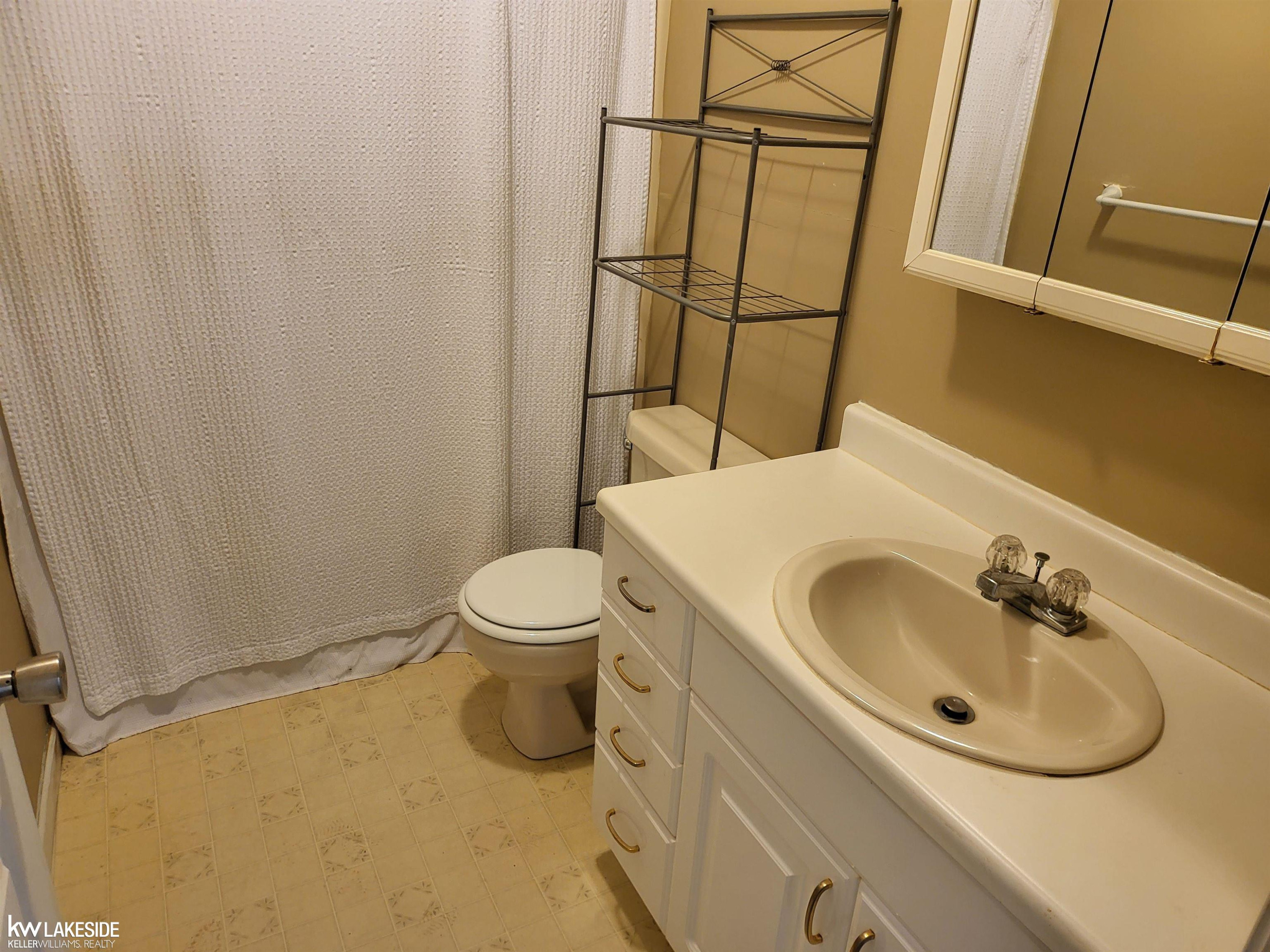 2866 Fruit Street, Algonac, MI 48001 — Photo 21