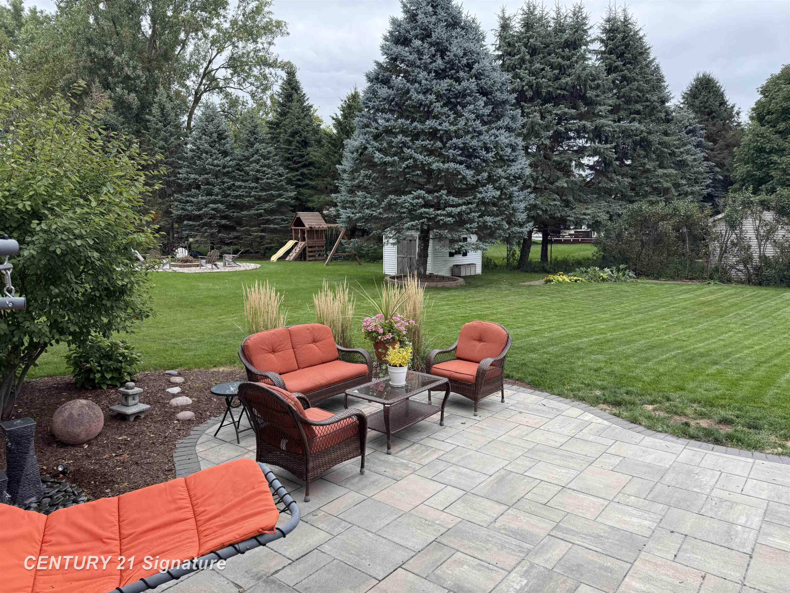 7724 Hillbridge Drive, Freeland, MI 48623 — Photo 46