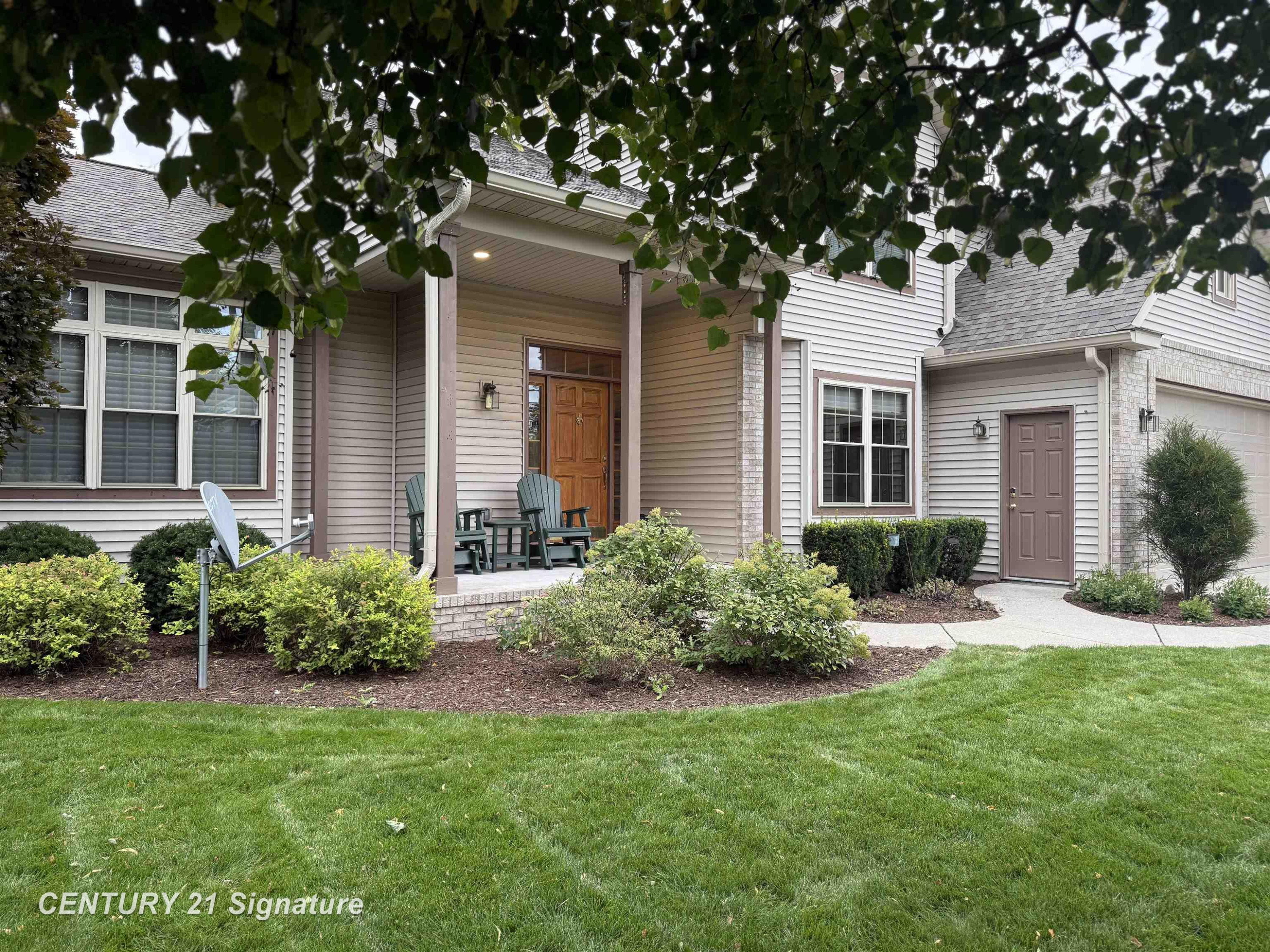7724 Hillbridge Drive, Freeland, MI 48623 — Photo 55