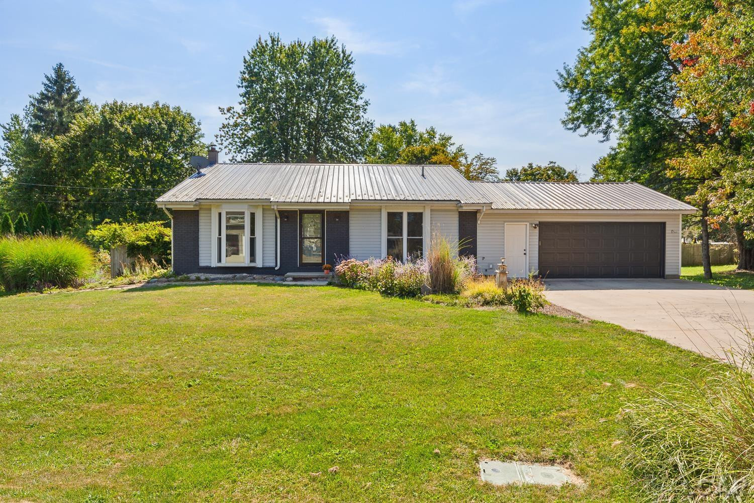 9410 Newburg Court, Tecumseh, MI 49286 — Photo 24