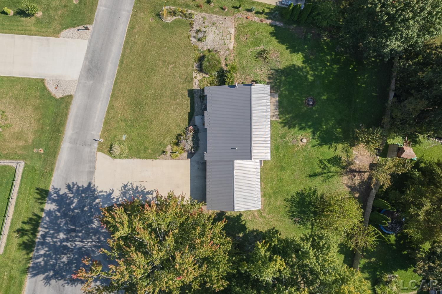 9410 Newburg Court, Tecumseh, MI 49286 — Photo 26