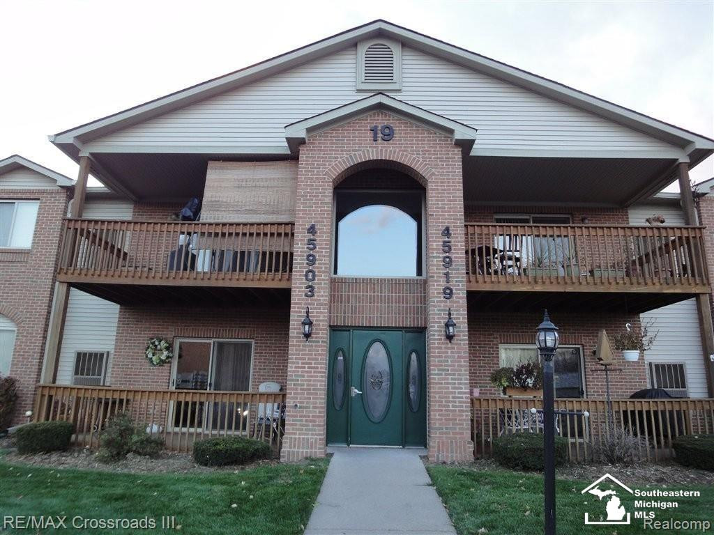 45905 Wild Rye Court Road, Unit #2, Belleville, MI 48111 — front exterior
