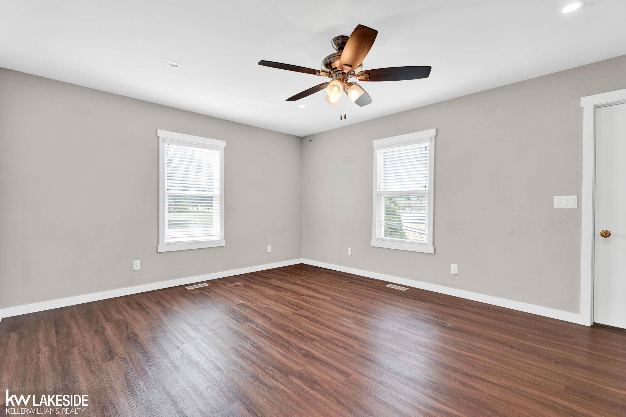 42040 Ryan Road, Sterling Heights, MI 48314 — Photo 9