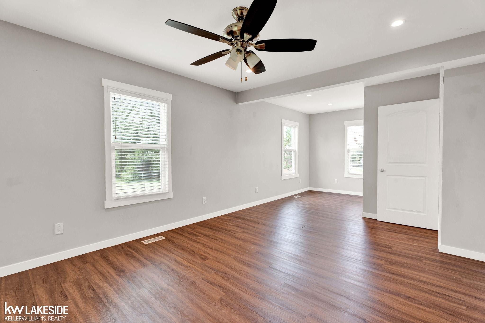 42040 Ryan Road, Sterling Heights, MI 48314 — Photo 21