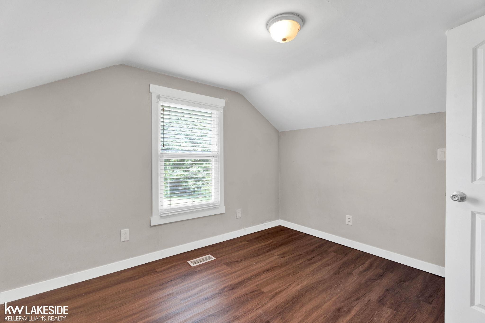 42040 Ryan Road, Sterling Heights, MI 48314 — Photo 22
