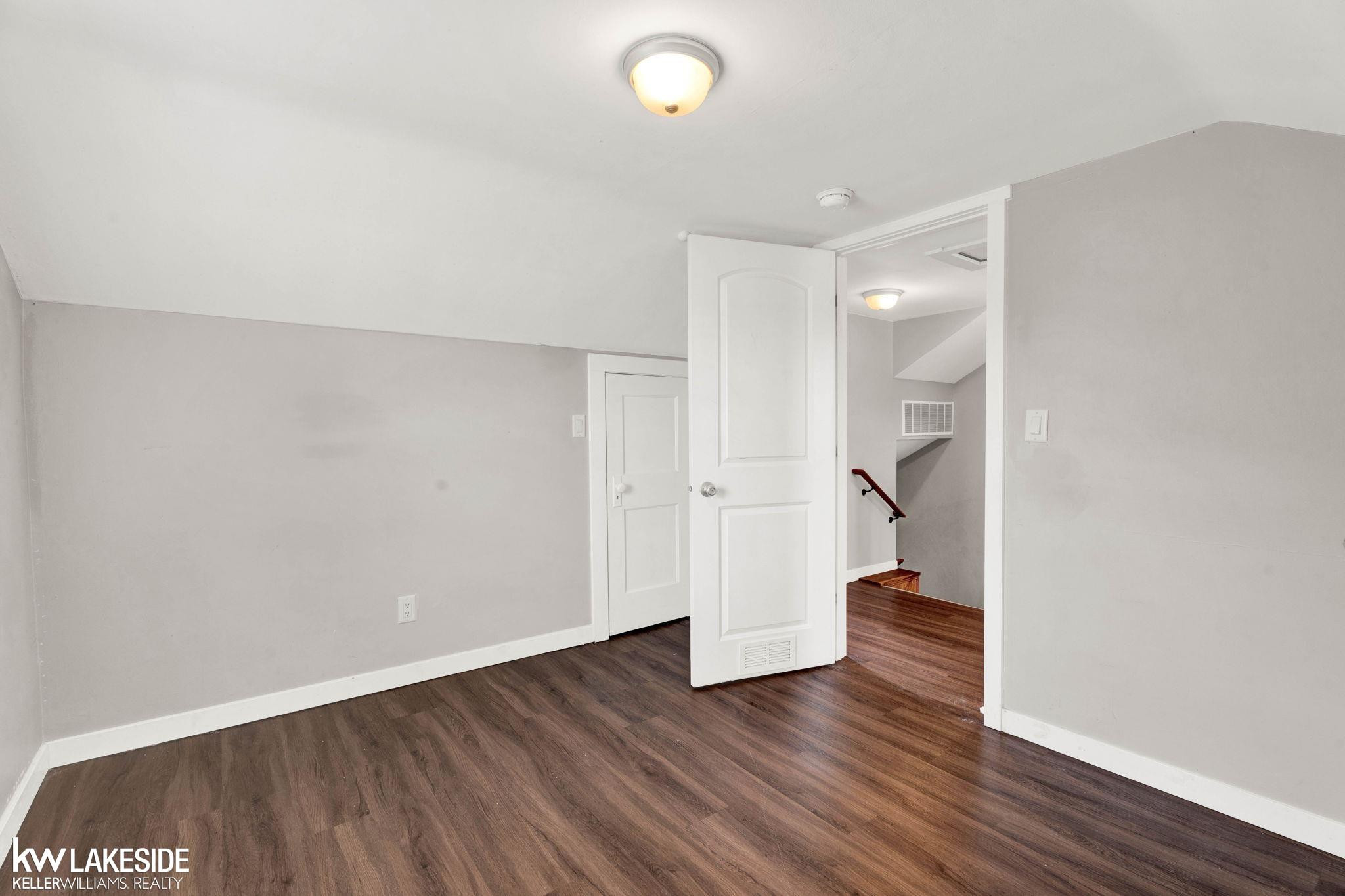 42040 Ryan Road, Sterling Heights, MI 48314 — Photo 23