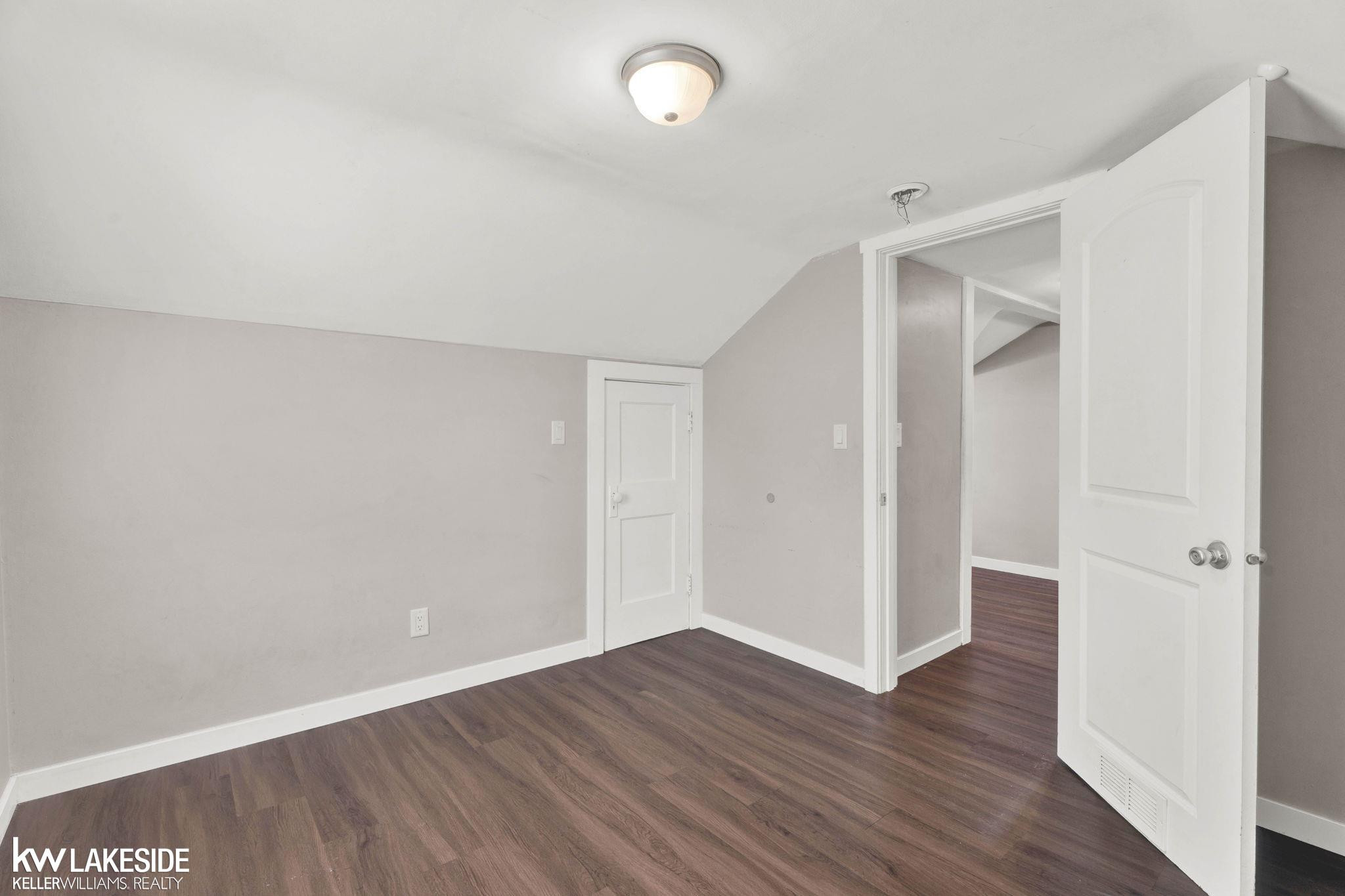 42040 Ryan Road, Sterling Heights, MI 48314 — Photo 27