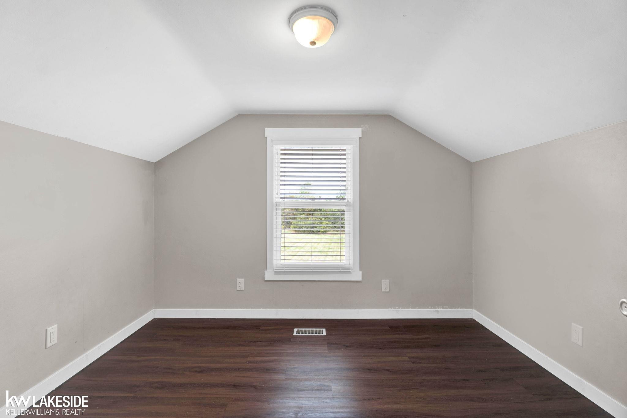 42040 Ryan Road, Sterling Heights, MI 48314 — Photo 29