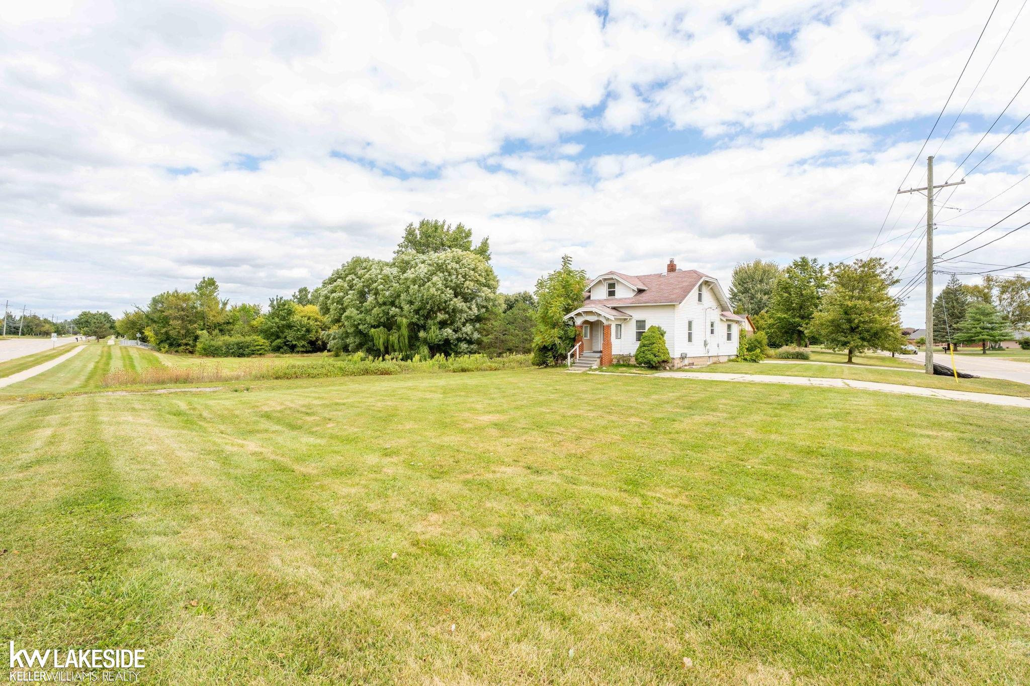 42040 Ryan Road, Sterling Heights, MI 48314 — Photo 34