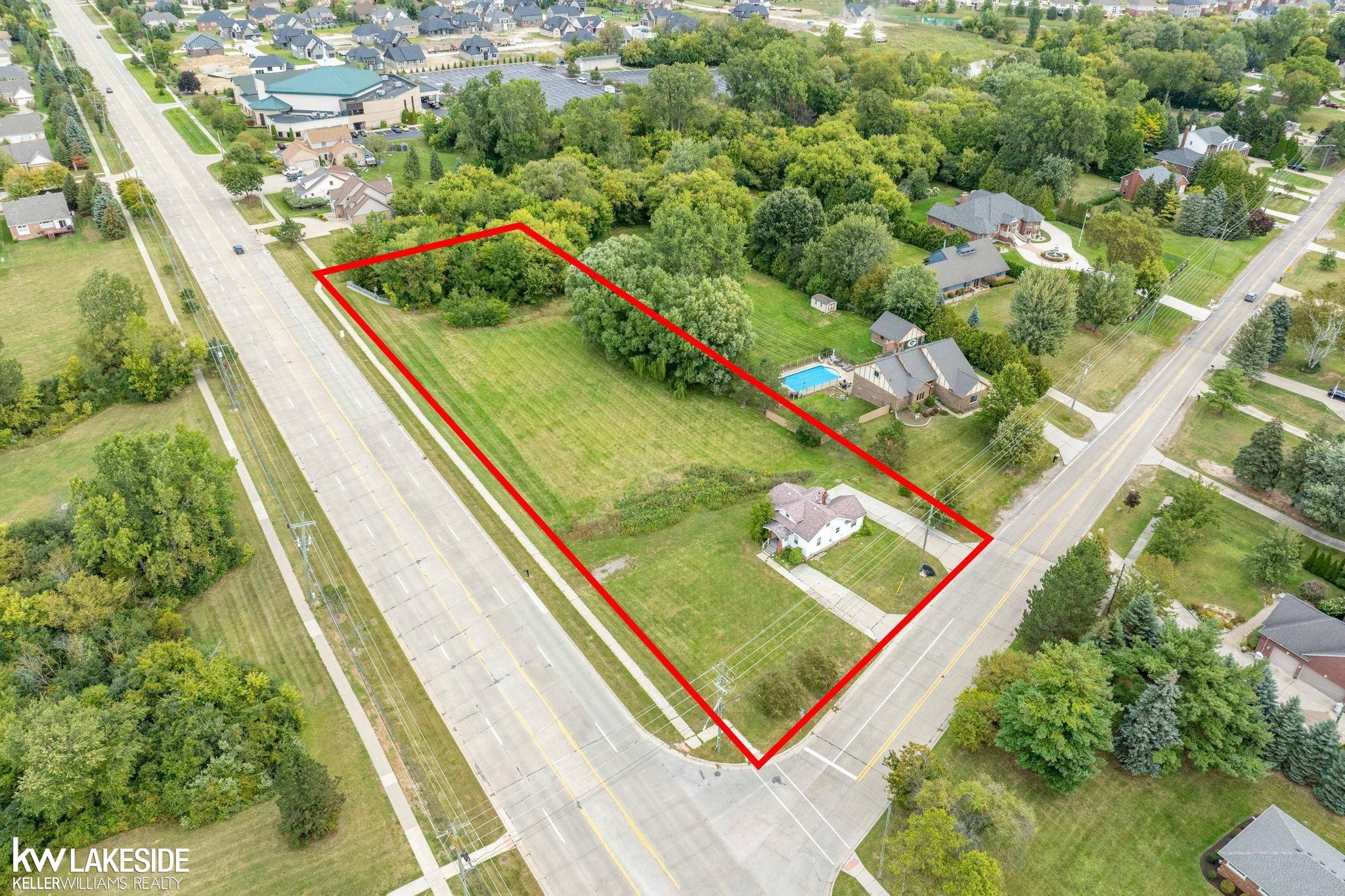 42040 Ryan Road, Sterling Heights, MI 48314 — Photo 41