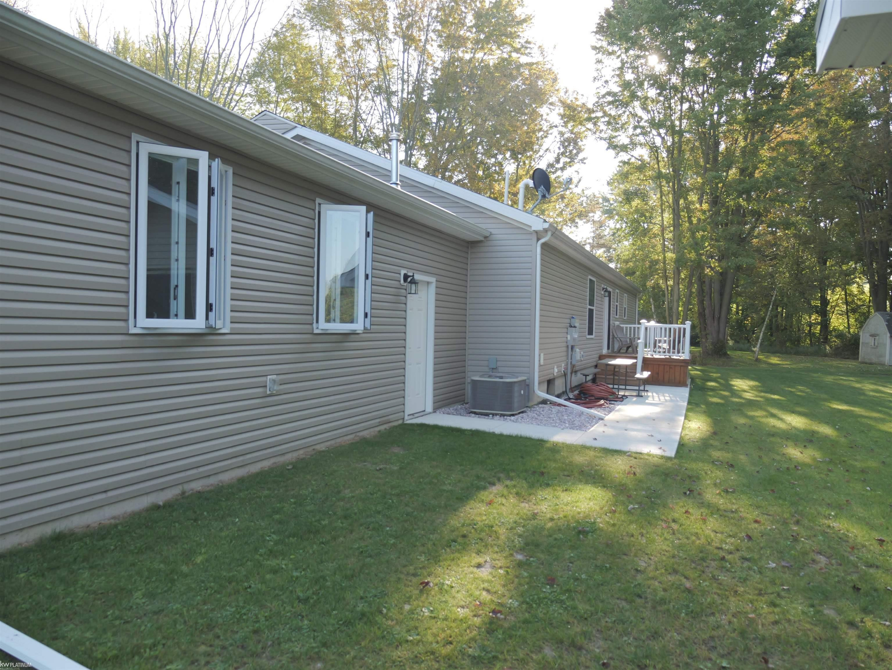 8097 Adair Road, MI 48064 — Photo 3