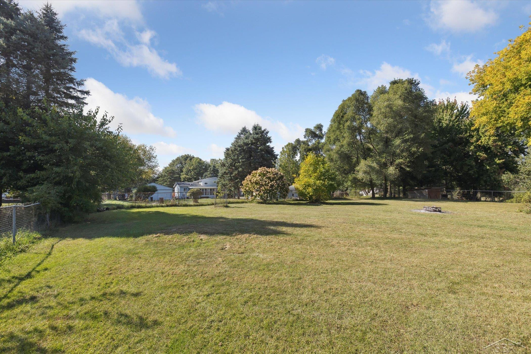2305 Indian Road, Lapeer, MI 48446 — Photo 34