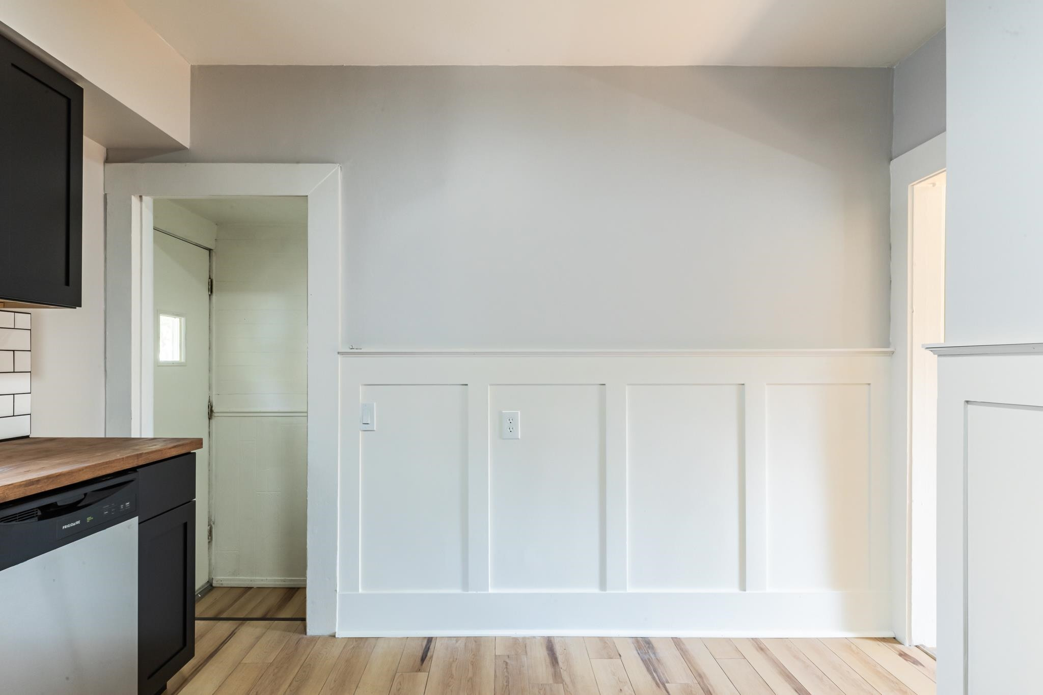 619 W Barnes Avenue, Lansing, MI 48910 — Photo 24