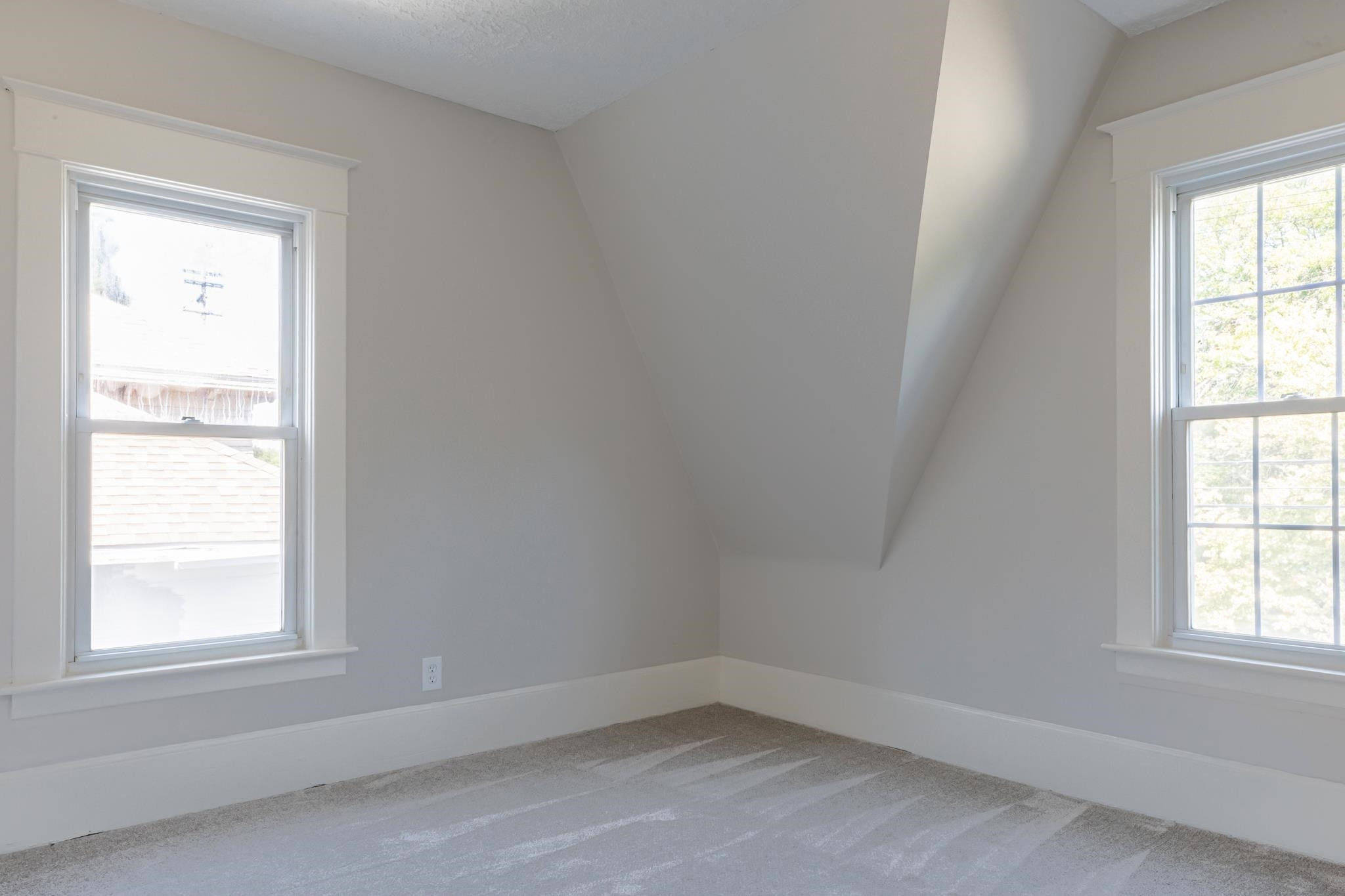 619 W Barnes Avenue, Lansing, MI 48910 — Photo 44