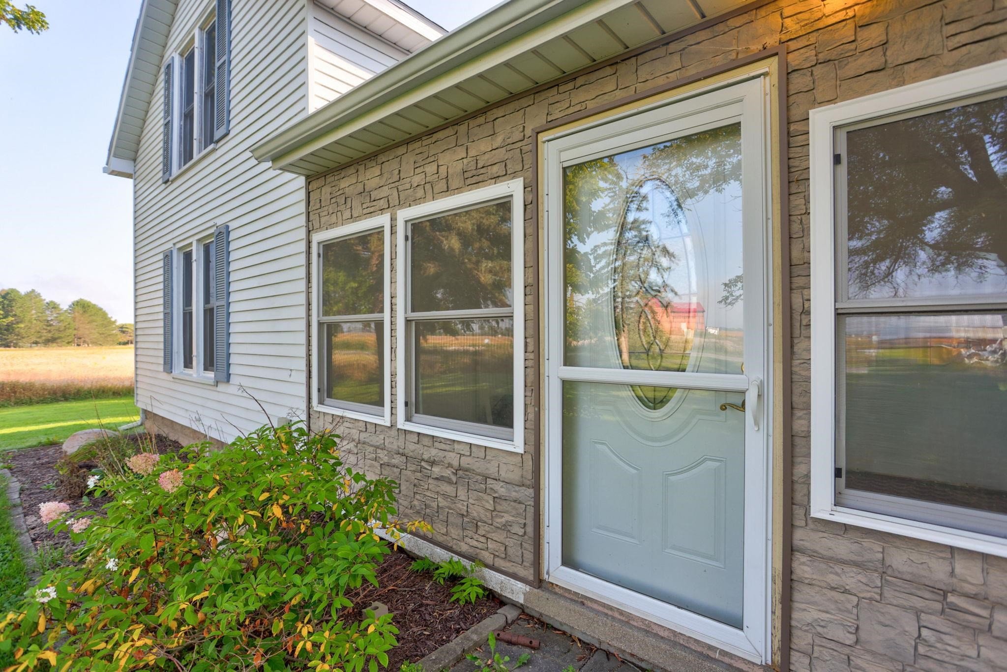 3175 S Carter Road, Auburn, MI 48611 — Photo 6