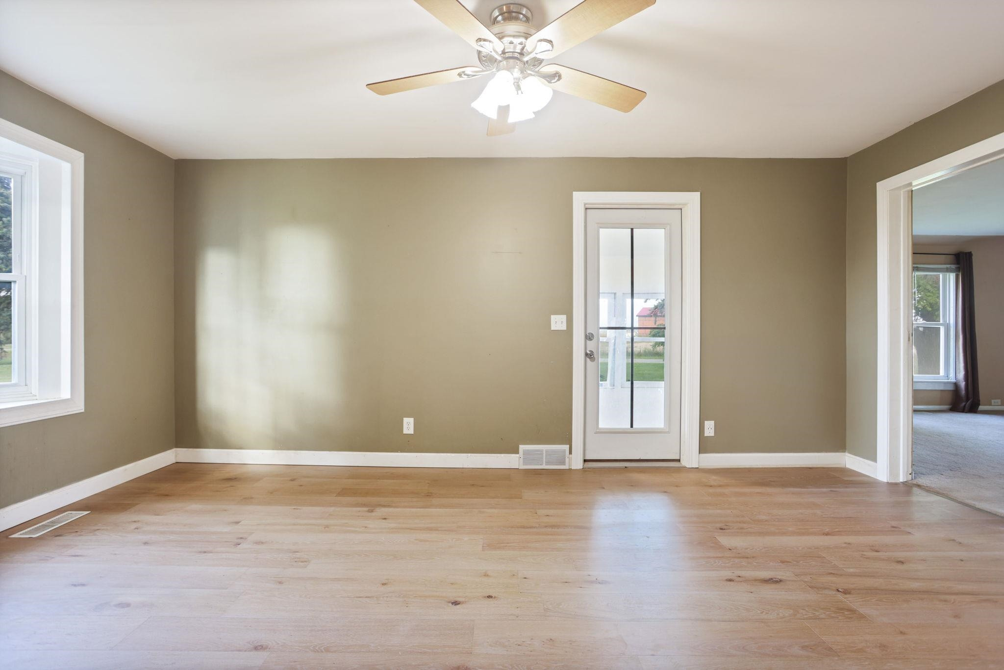 3175 S Carter Road, Auburn, MI 48611 — Photo 9