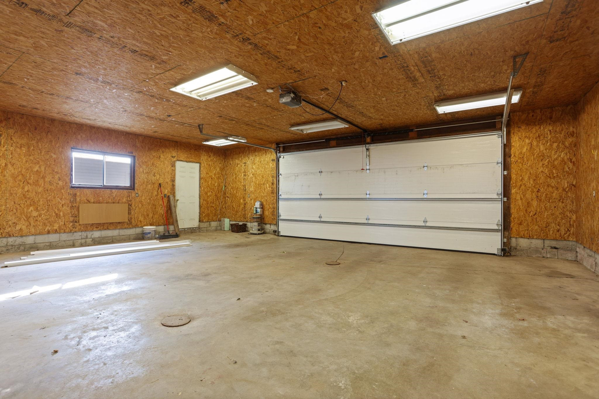 3175 S Carter Road, Auburn, MI 48611 — Photo 33