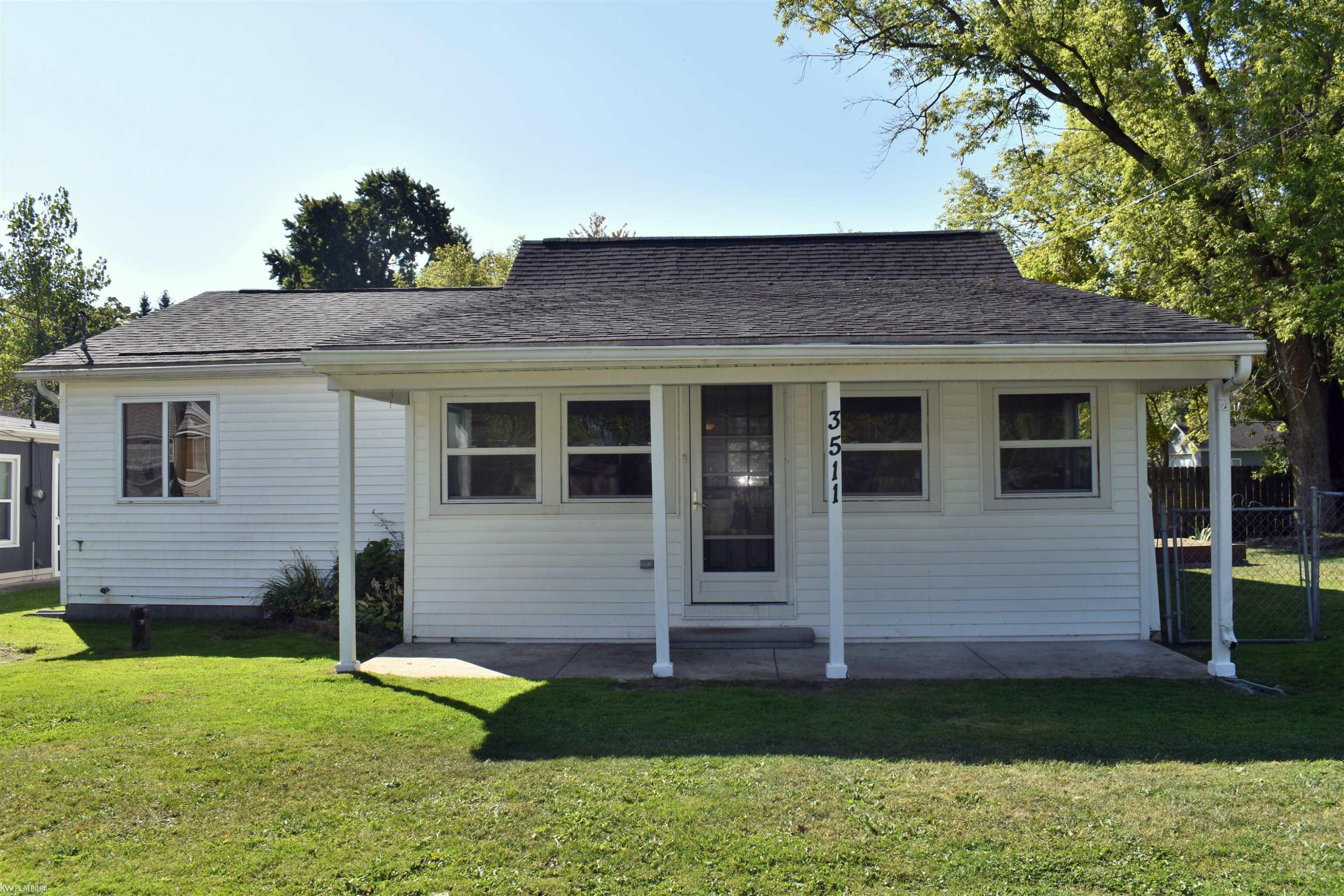 3511 Memoir Drive, MI 48059 — front exterior