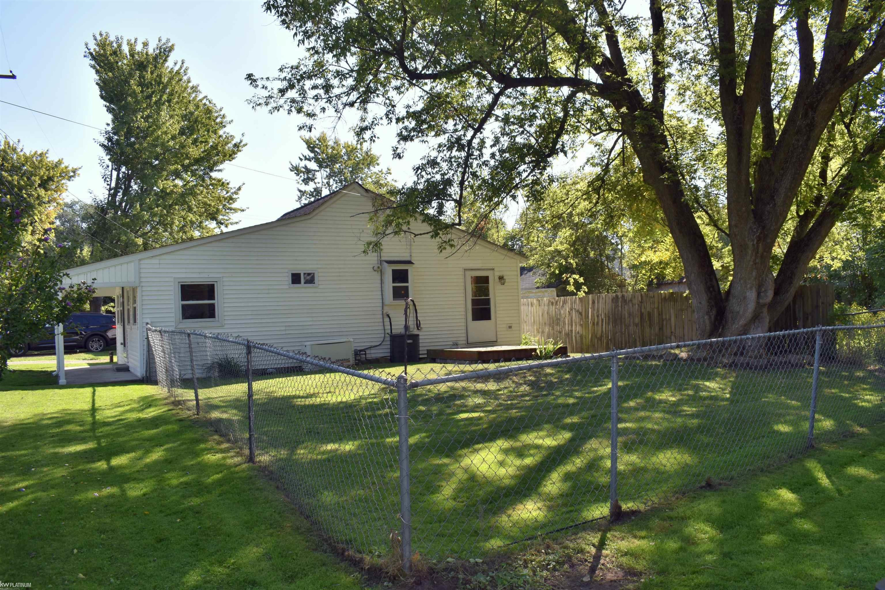3511 Memoir Drive, MI 48059 — Photo 24