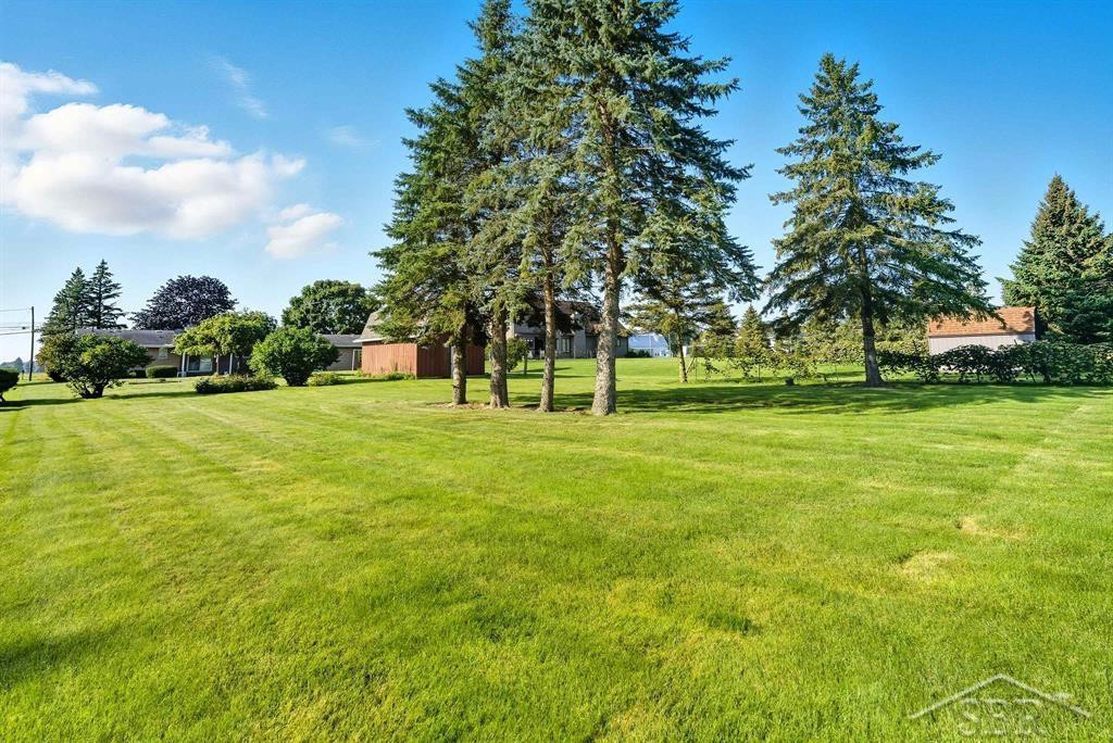268 W Midland Road, Auburn, MI 48611 — Photo 36