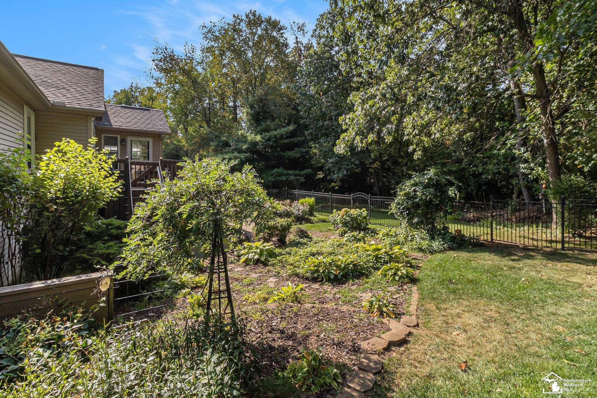 3030 Pender Court, Adrian, MI 49221 — Photo 32