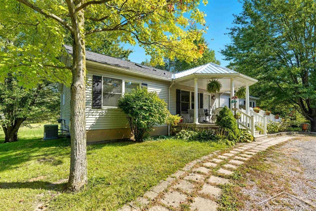 8879 Maple Road, Bridgeport, MI 48722 — Photo 3