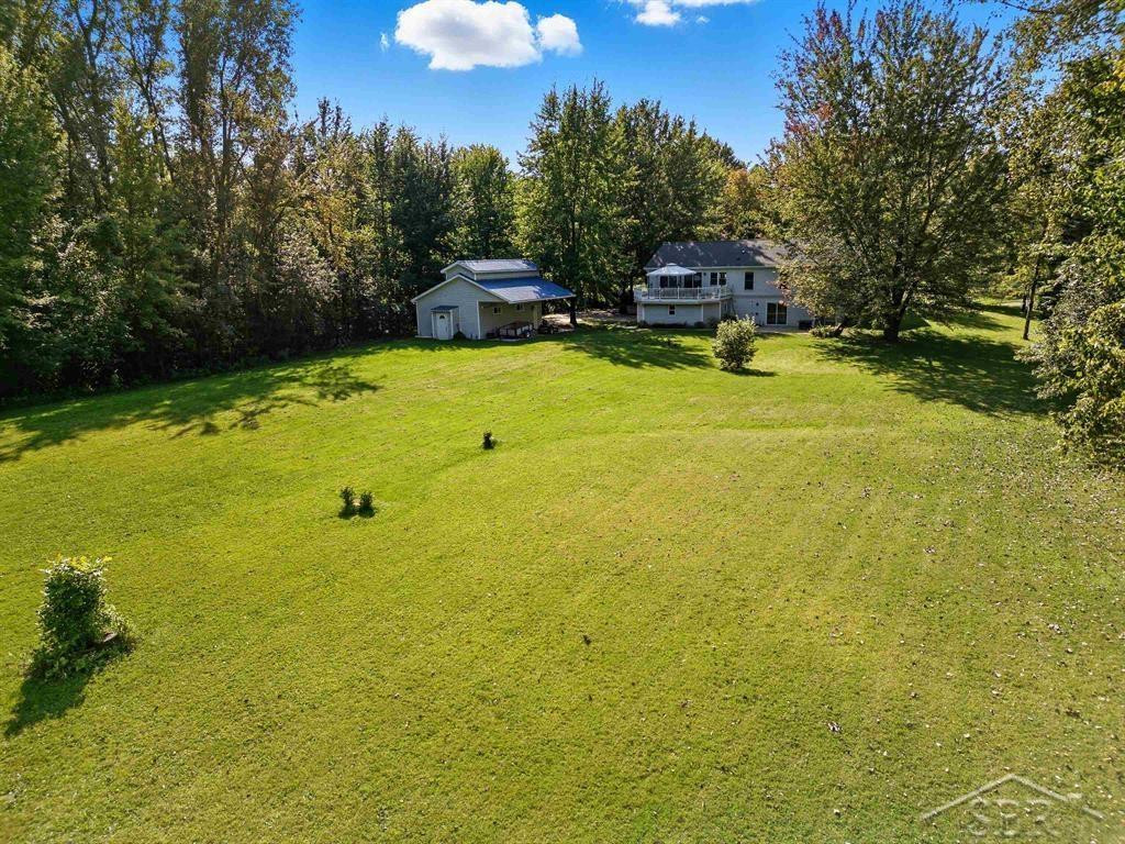 8879 Maple Road, Bridgeport, MI 48722 — Photo 38