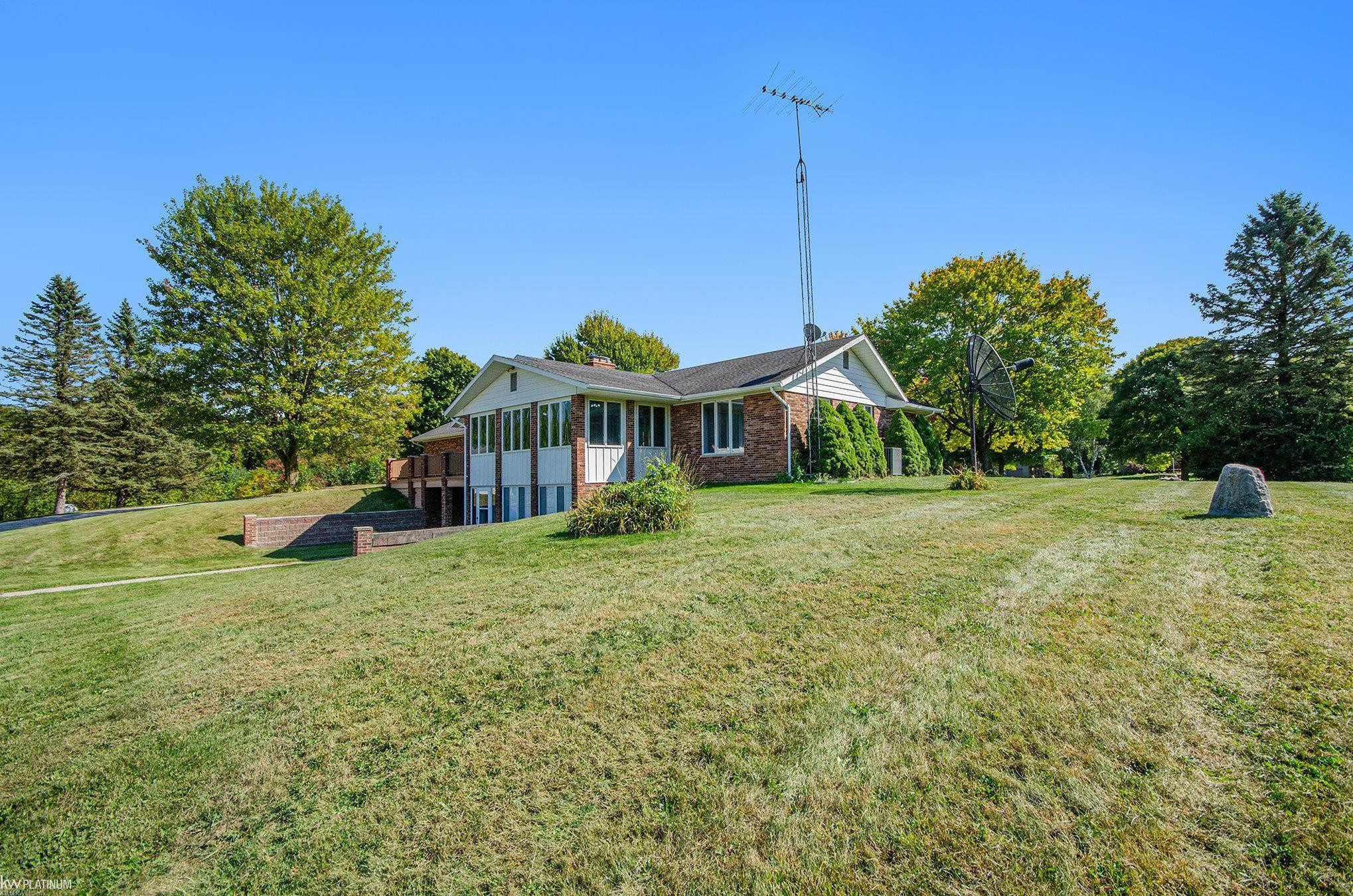 11990 Yale Road, Yale, MI 48097 — Photo 28