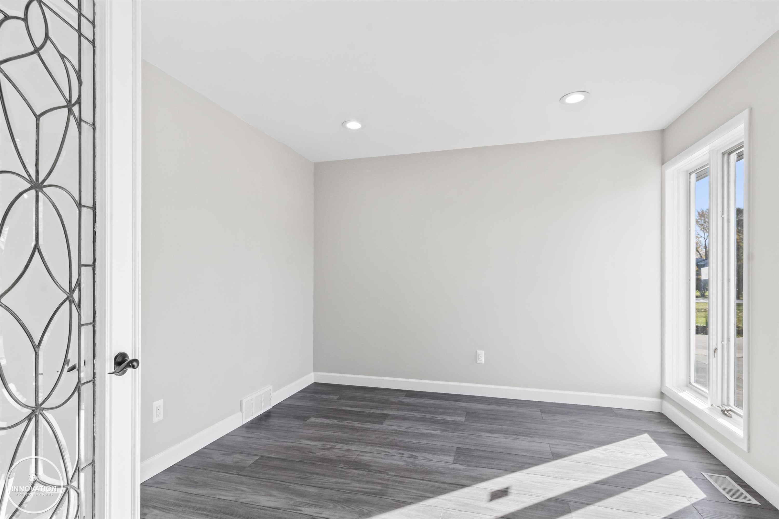 1600 N Channel Drive, MI 48028 — Photo 36