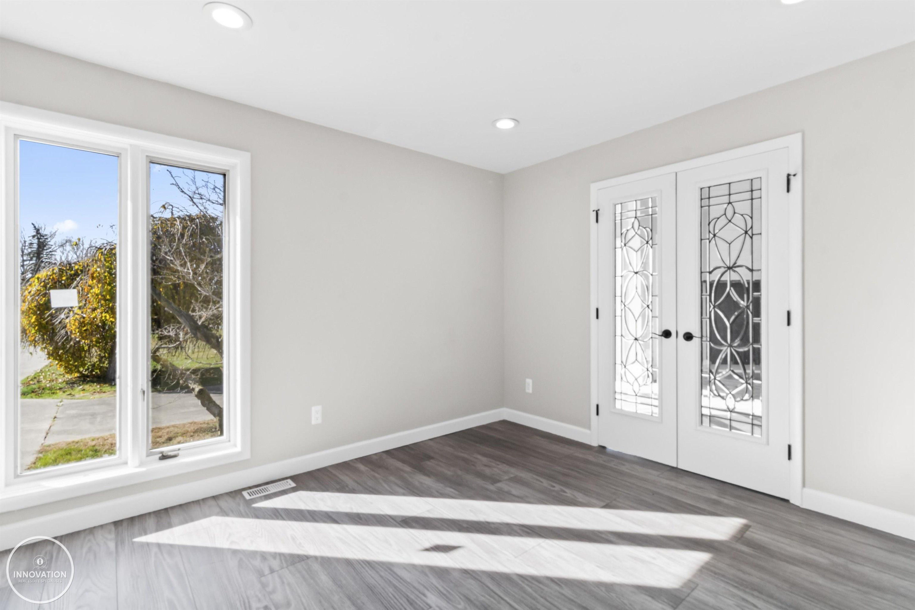 1600 N Channel Drive, MI 48028 — Photo 37