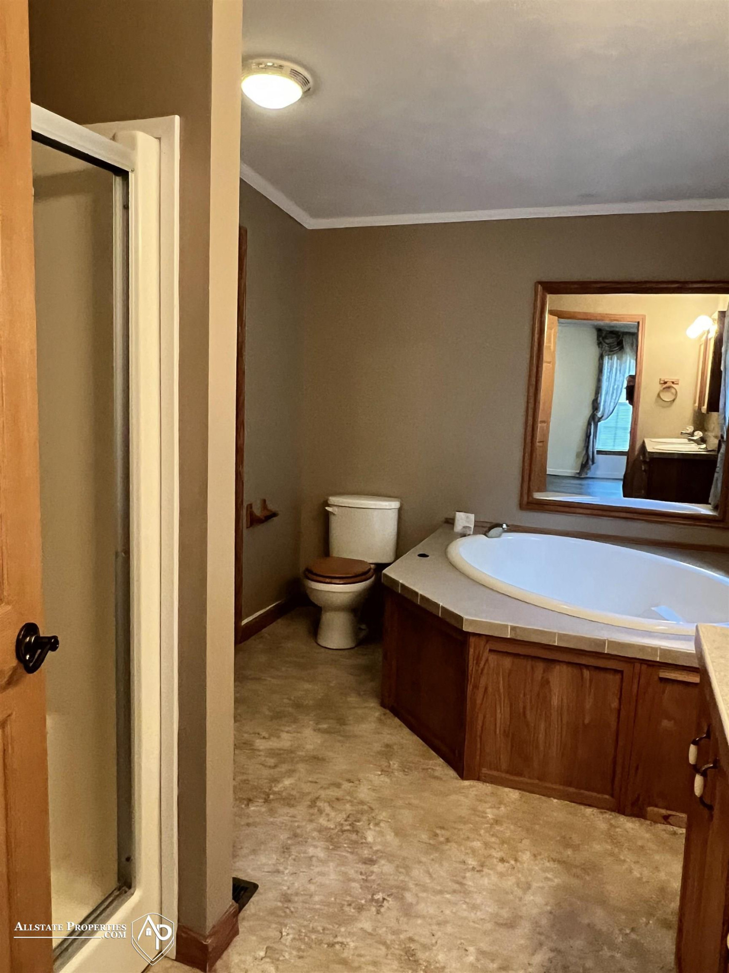 11192 E Lake Road, Otisville, MI 48463 — Photo 13