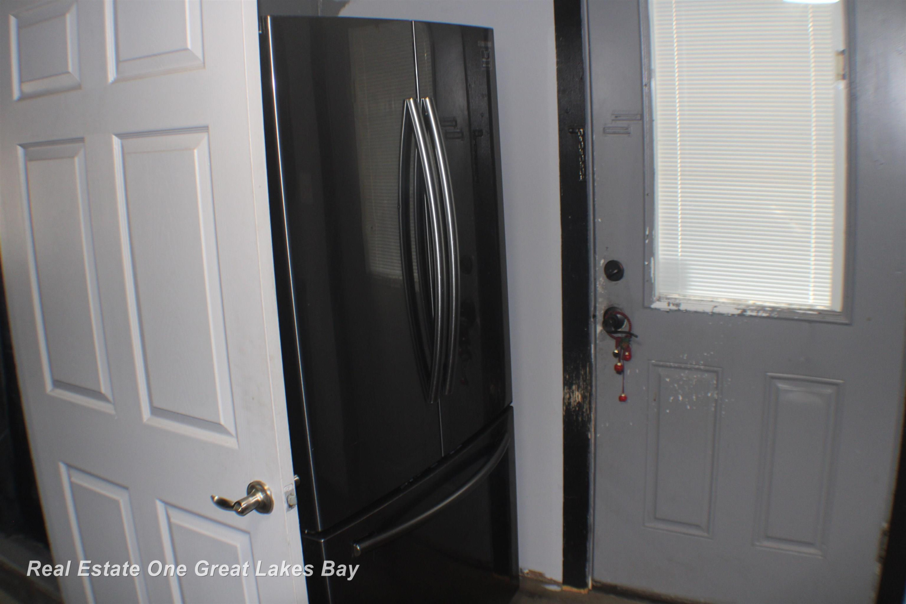 1714 Michael Drive, Alger, MI — Photo 14