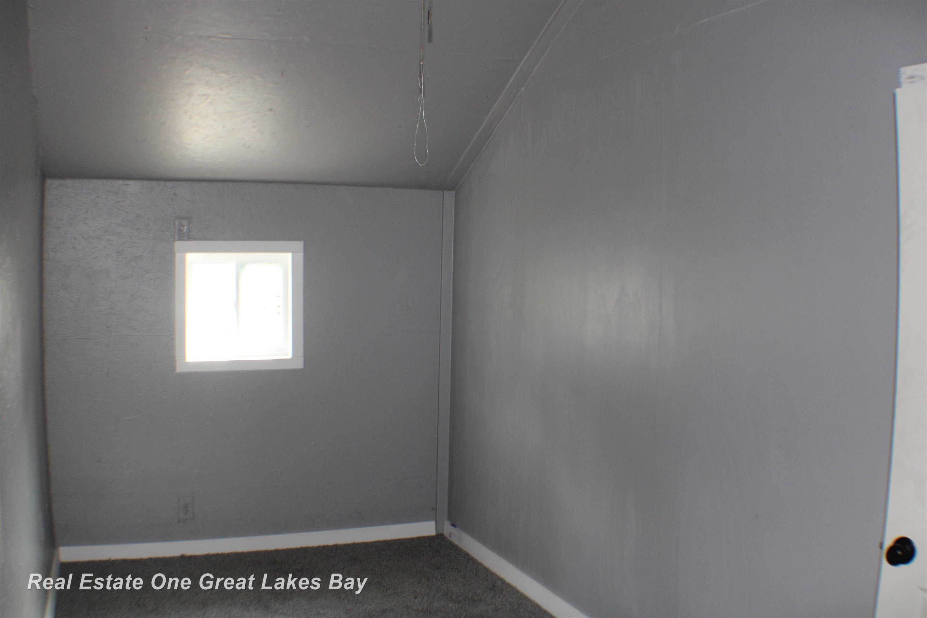 1714 Michael Drive, Alger, MI — Photo 18