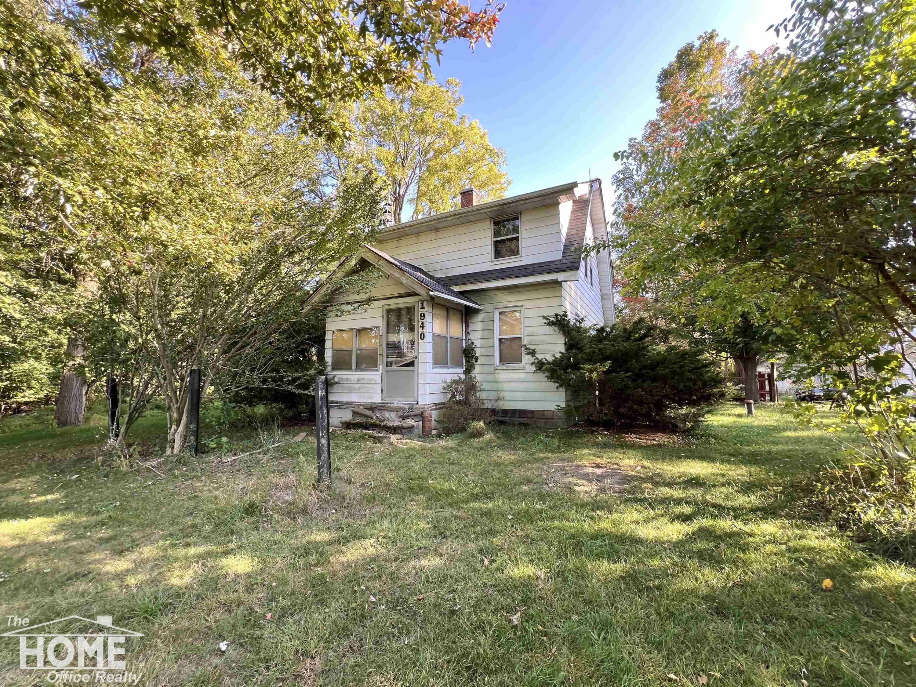 1940 Grand River Road, Bancroft, MI 48414 — front exterior