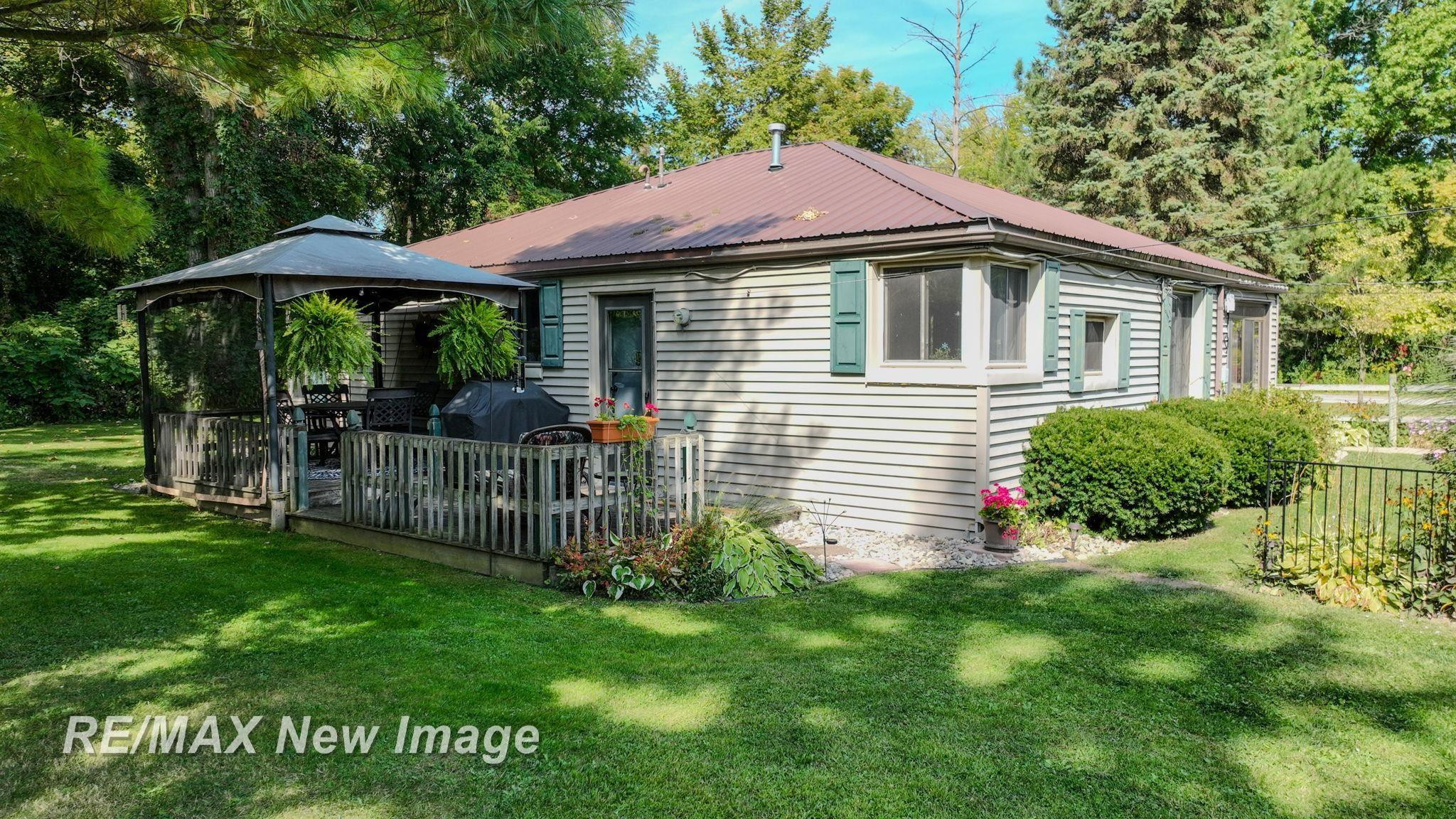 2500 Oregon Avenue, Saginaw, MI 48601 — Photo 27