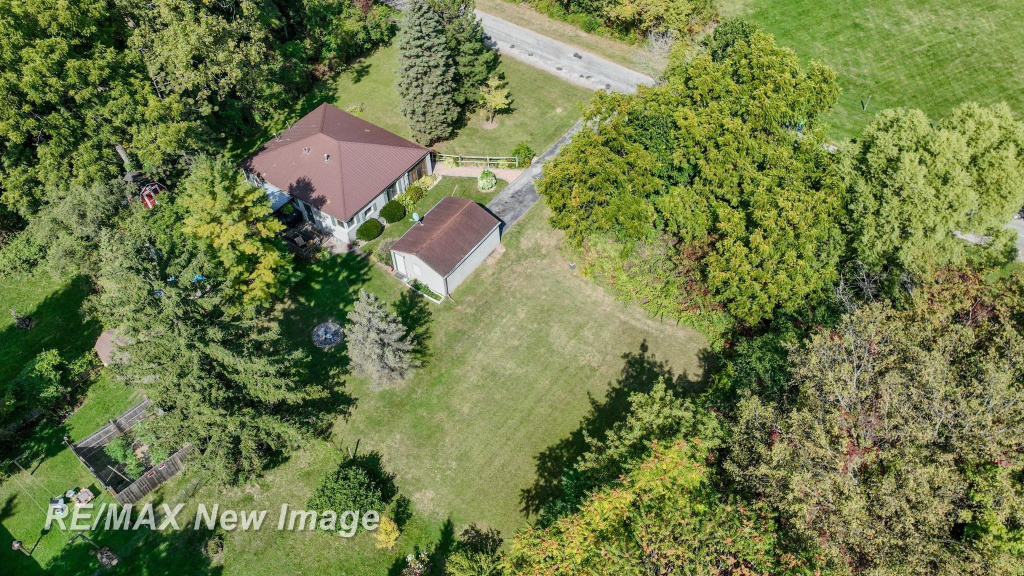 2500 Oregon Avenue, Saginaw, MI 48601 — Photo 33