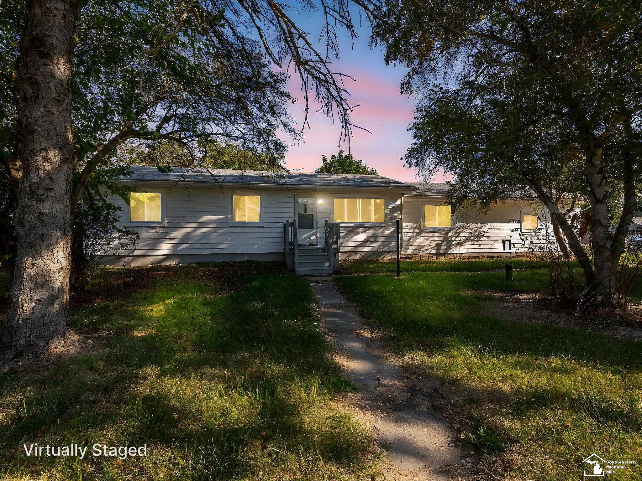 8850 Day Street, Monroe, MI 48162 — Photo 2