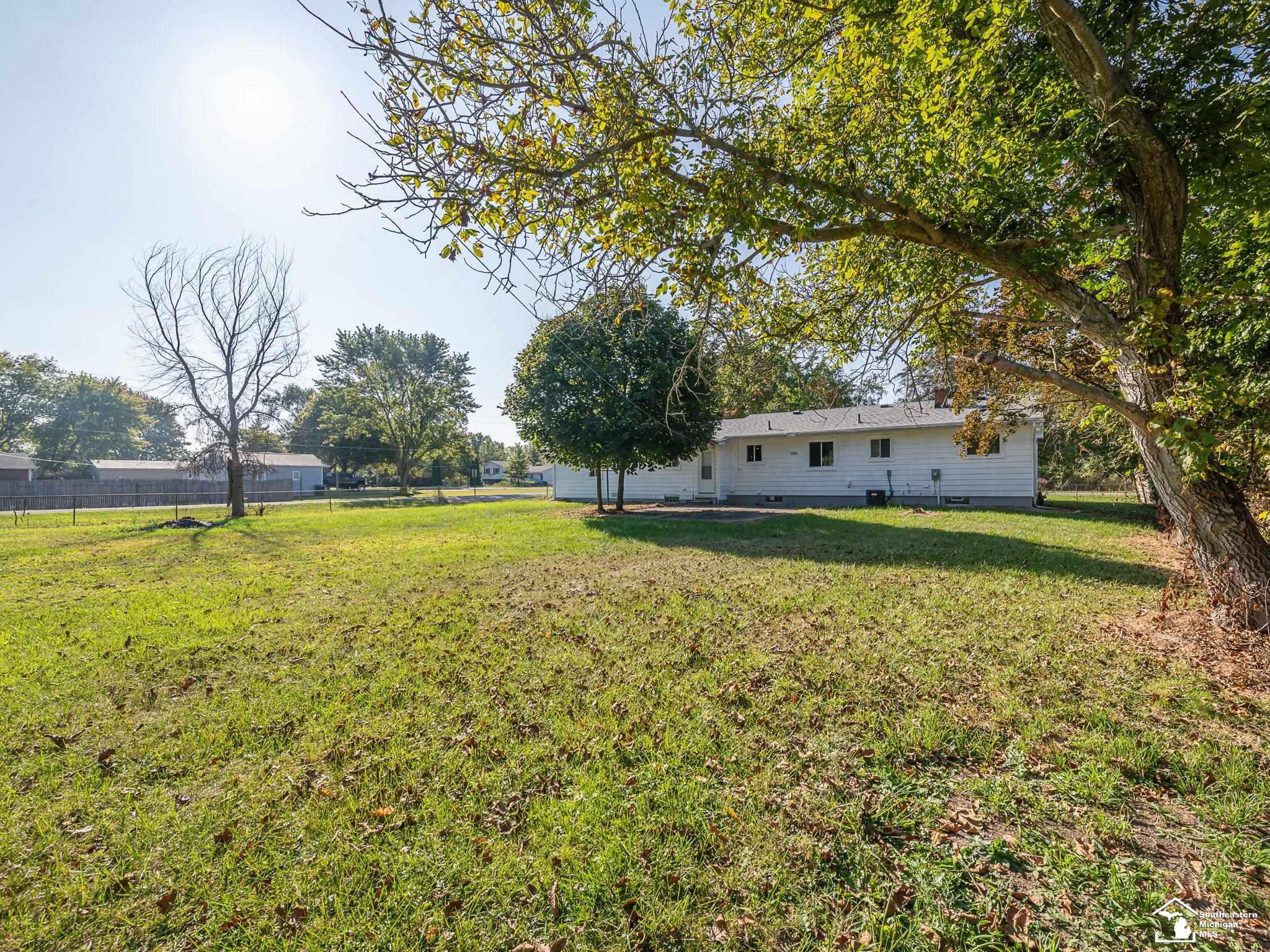 8850 Day Street, Monroe, MI 48162 — Photo 29