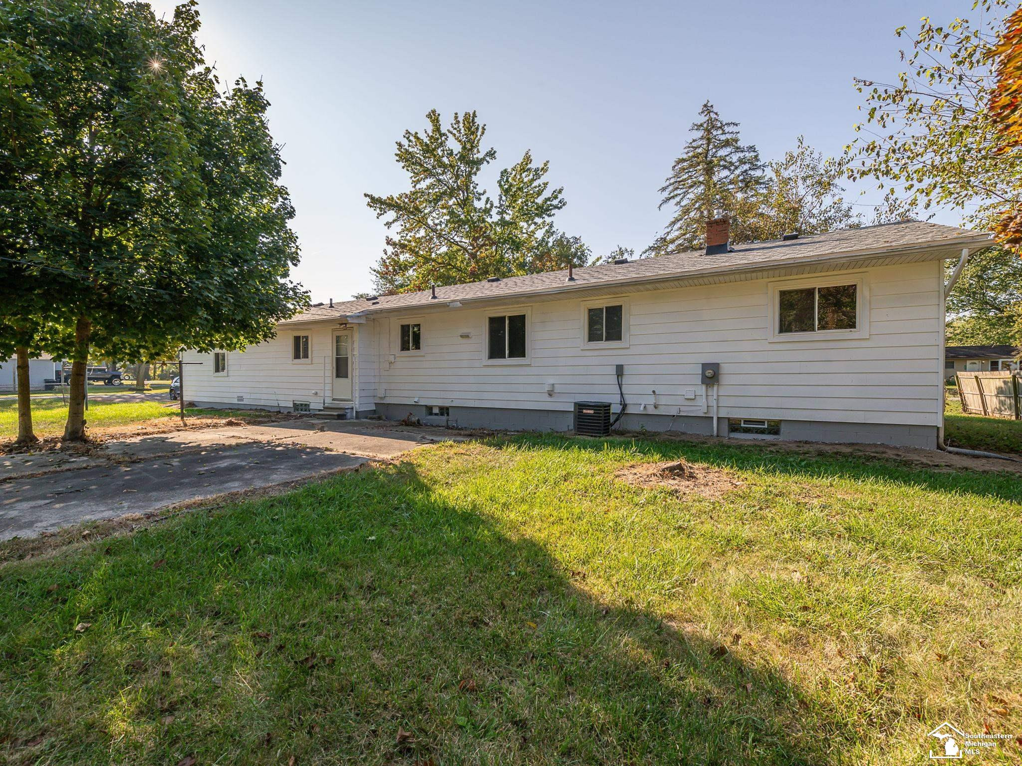 8850 Day Street, Monroe, MI 48162 — Photo 30