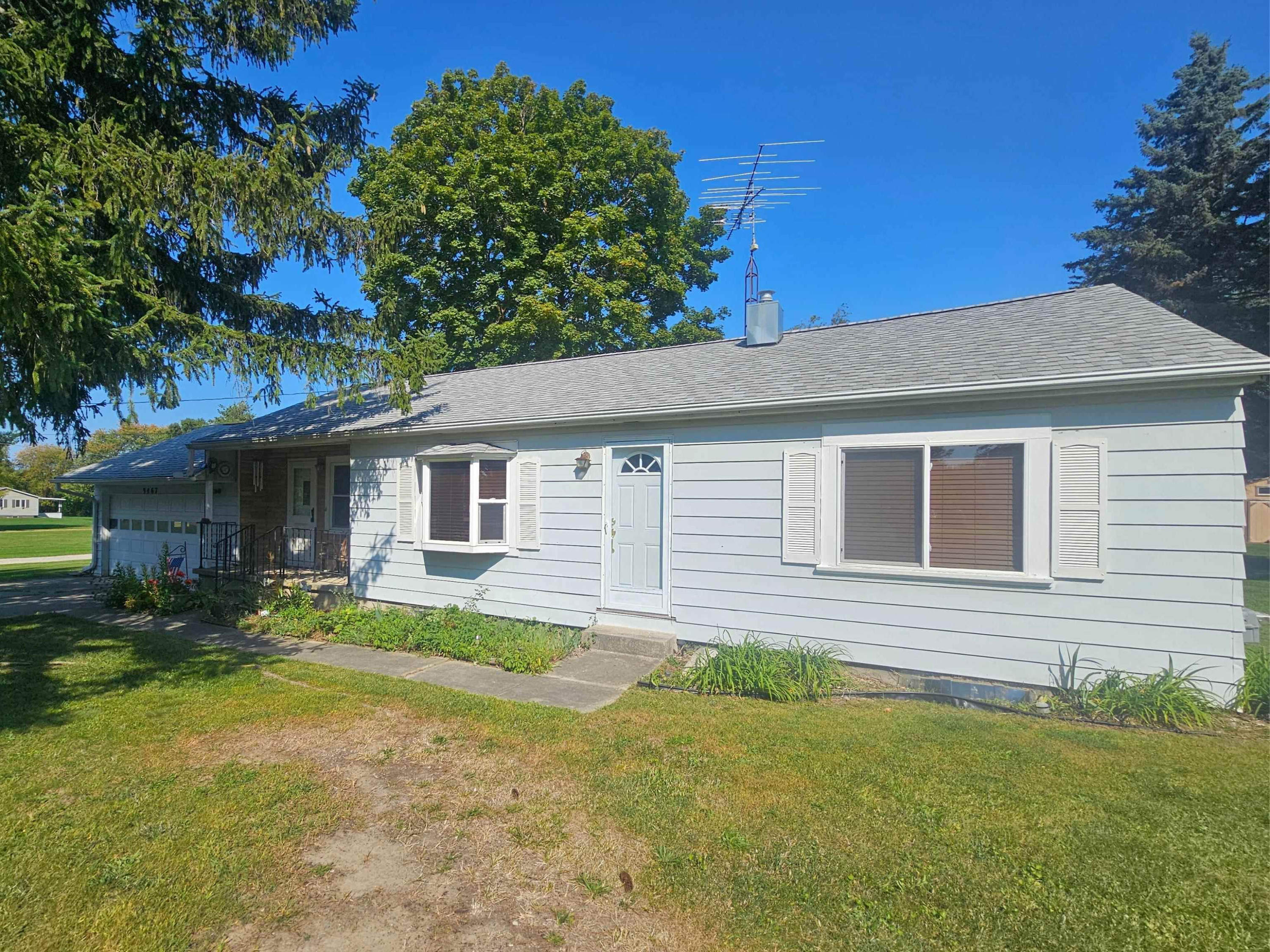 9467 E Frances Road, Otisville, MI 48463 — Photo 3