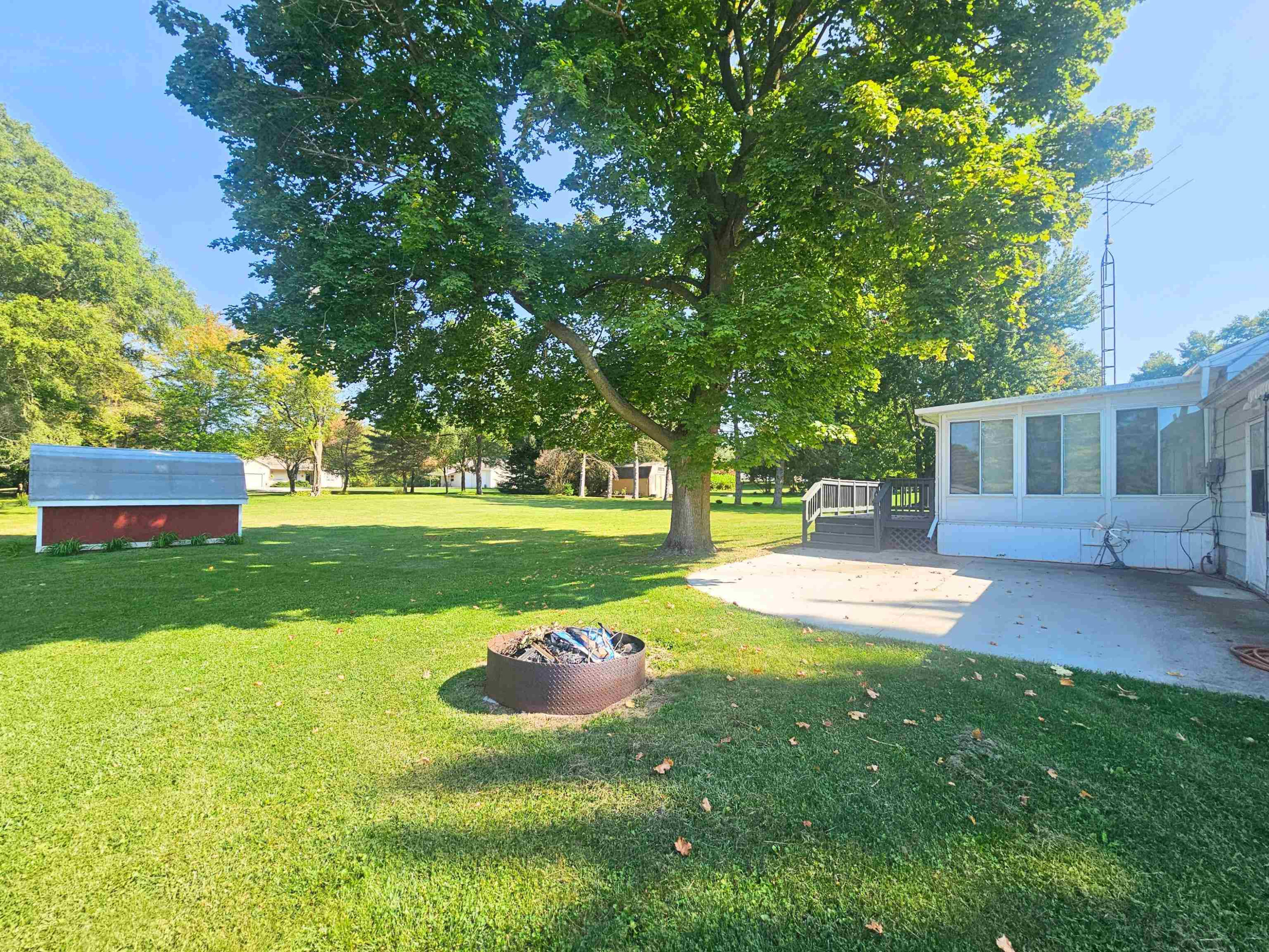 9467 E Frances Road, Otisville, MI 48463 — Photo 38