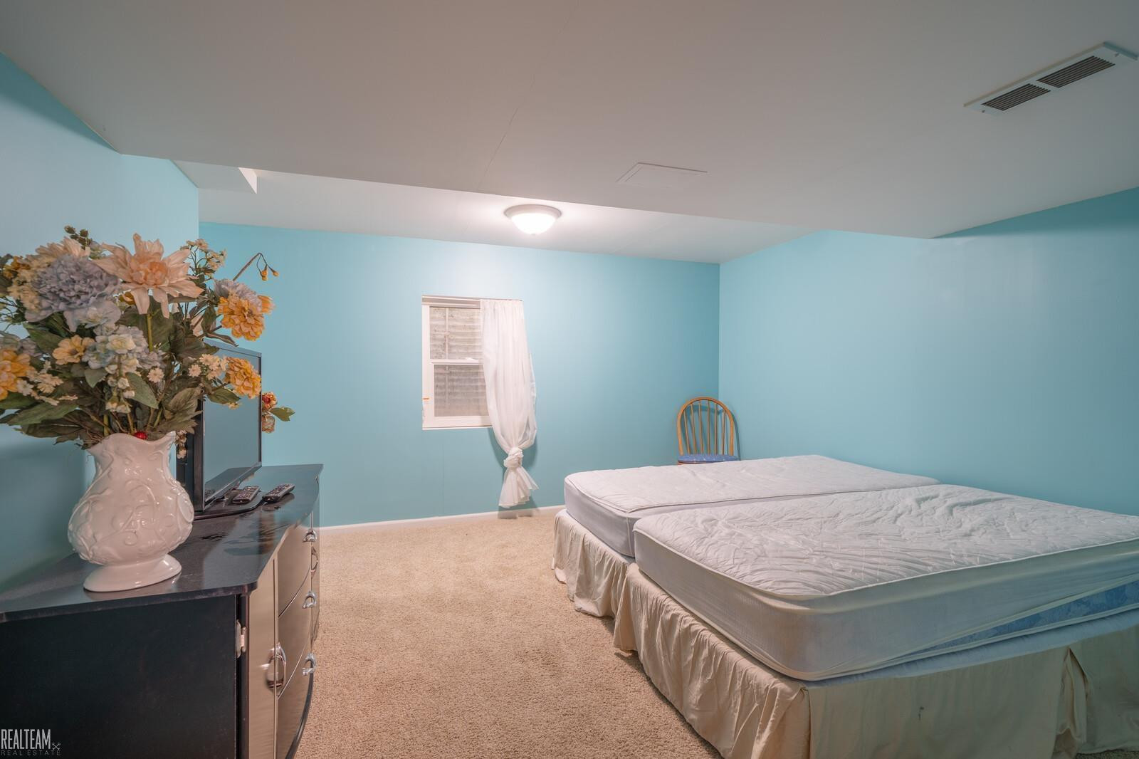 15 N Edgewood Drive, Grosse Pointe Shores, MI 48236 — Photo 35
