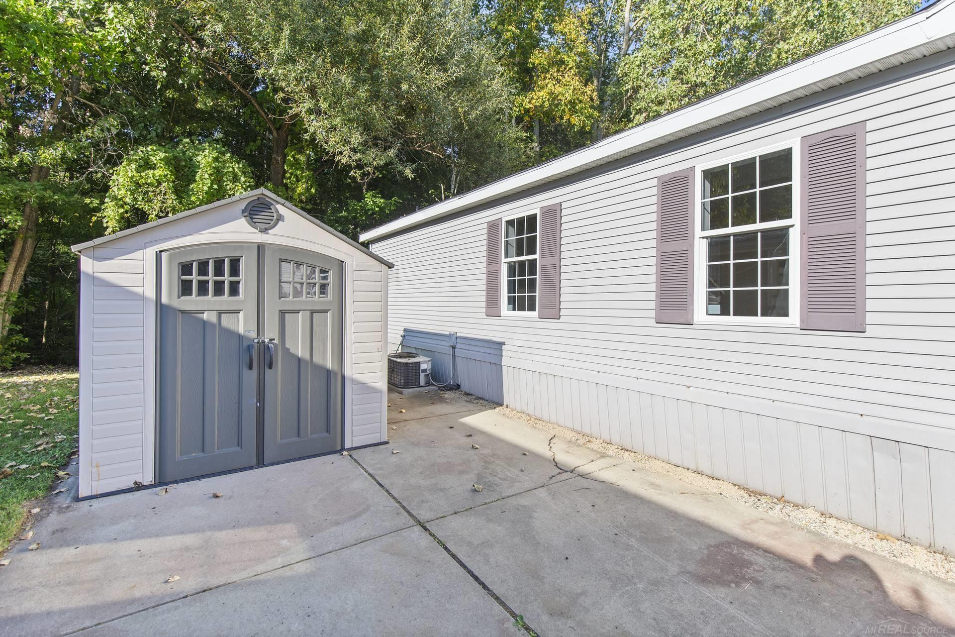 9386 Starboard Drive, MI — Photo 3