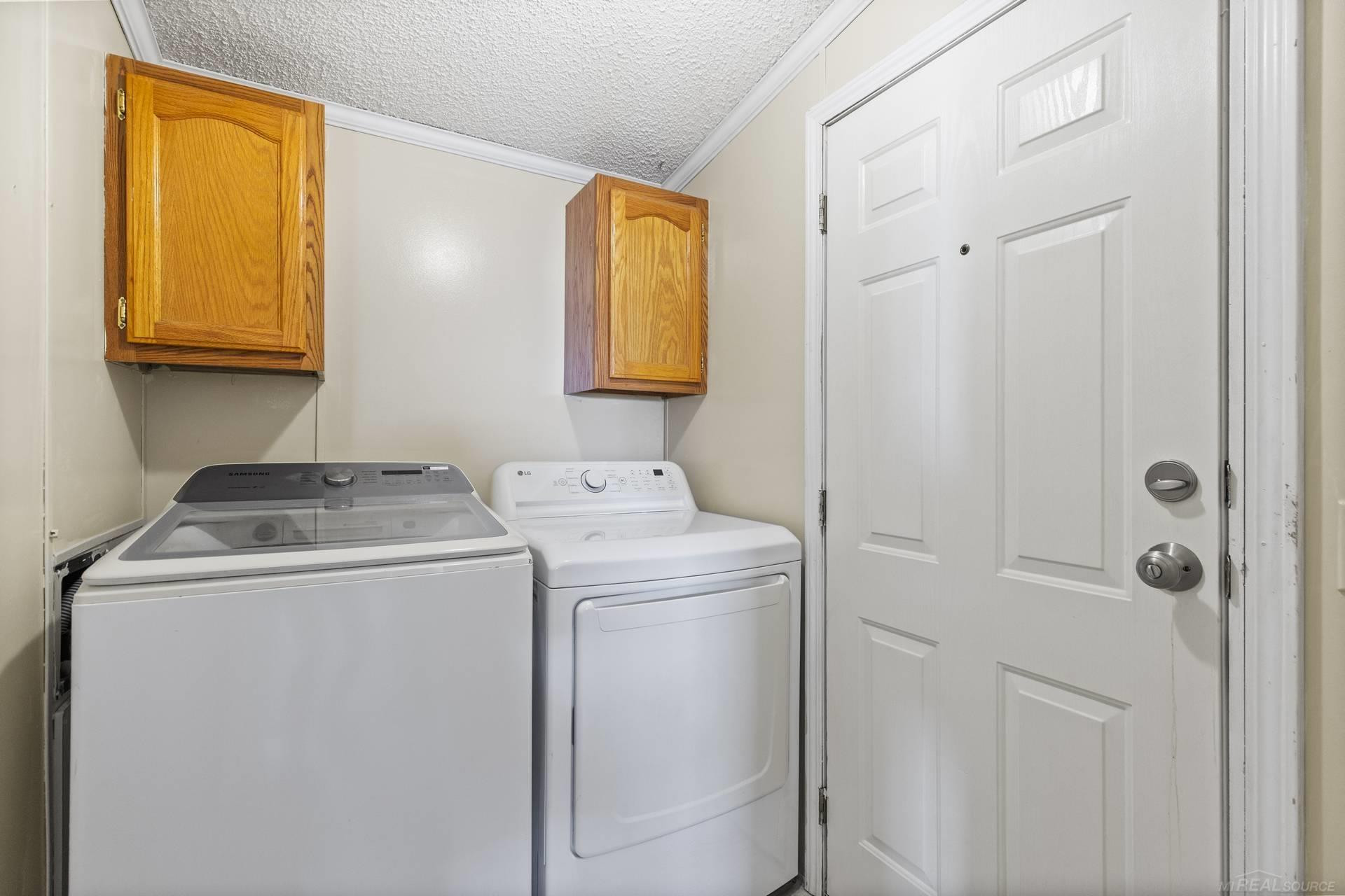 9386 Starboard Drive, MI — Photo 23