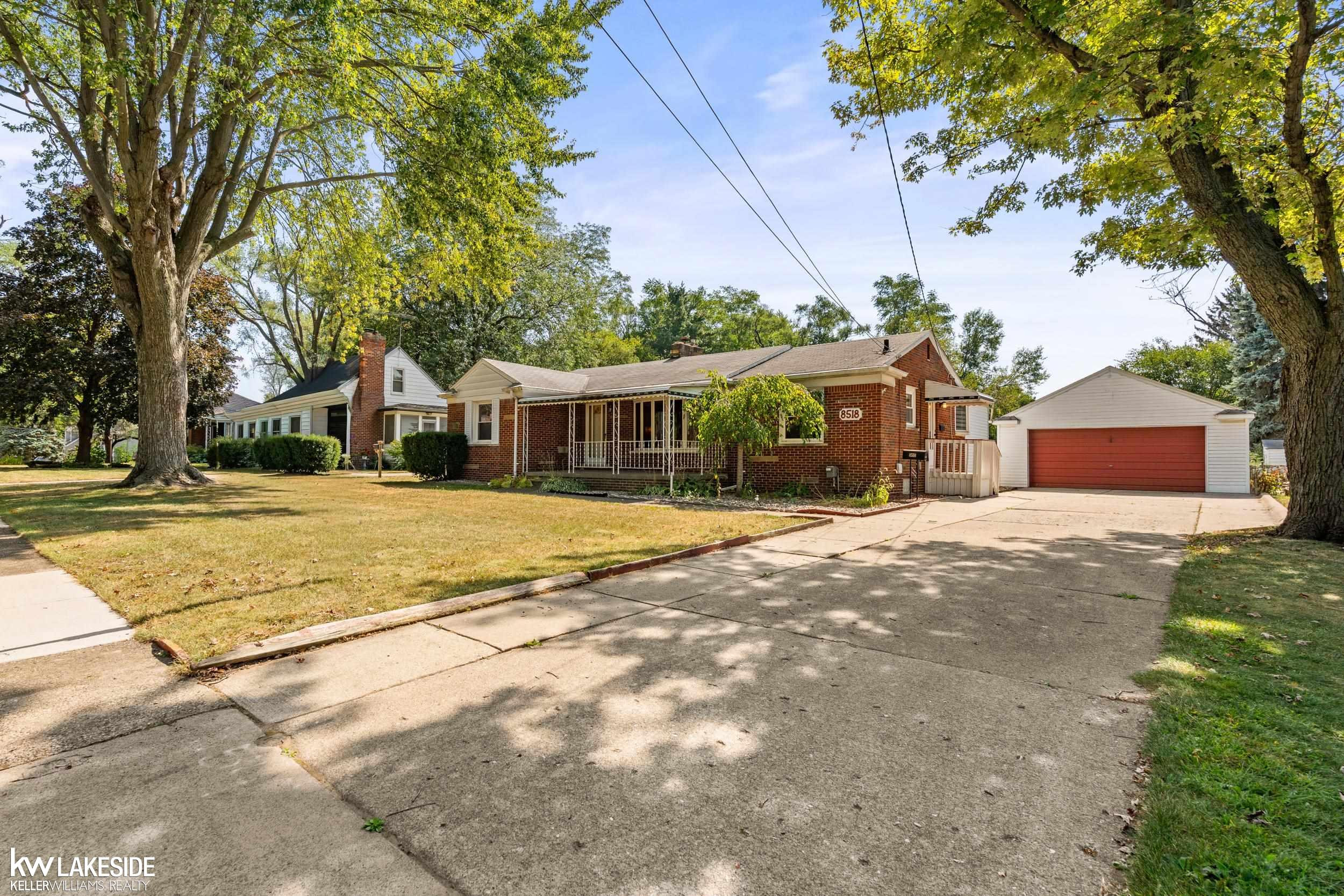 8518 Superior Street, Center Line, MI 48015 — Photo 4
