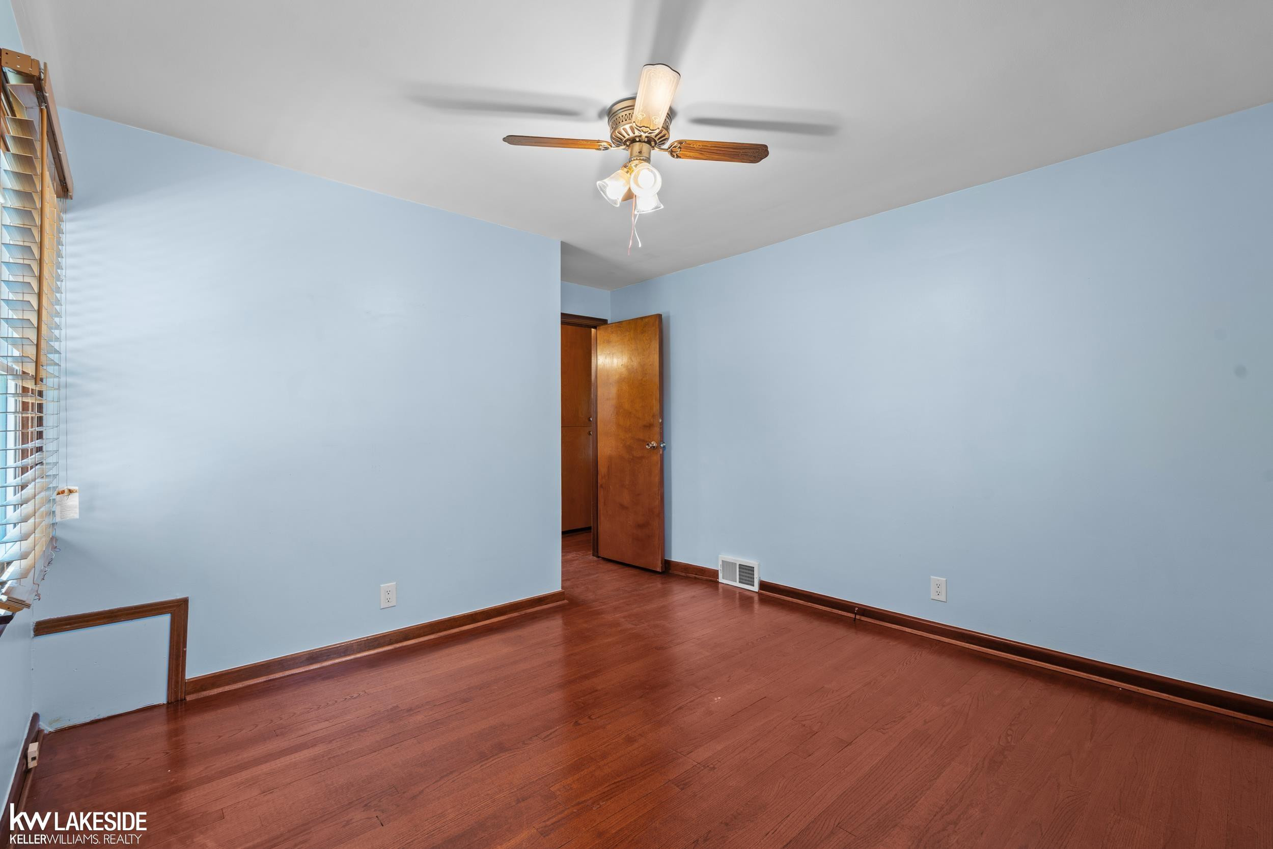 8518 Superior Street, Center Line, MI 48015 — Photo 22