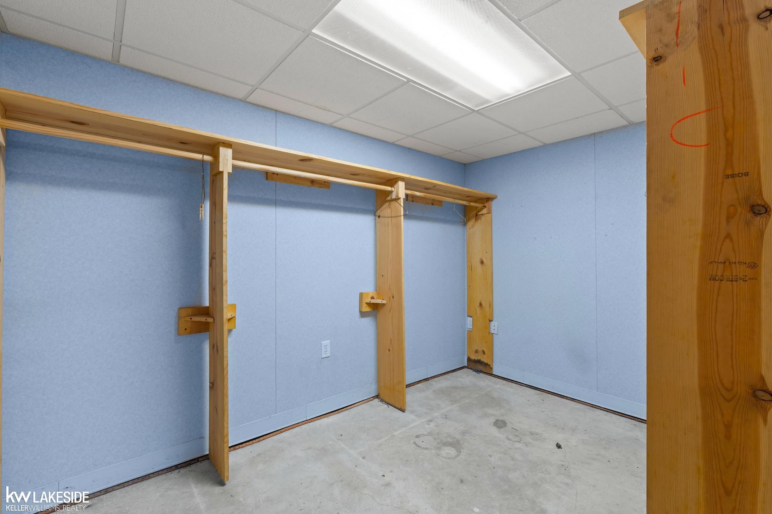 8518 Superior Street, Center Line, MI 48015 — Photo 29